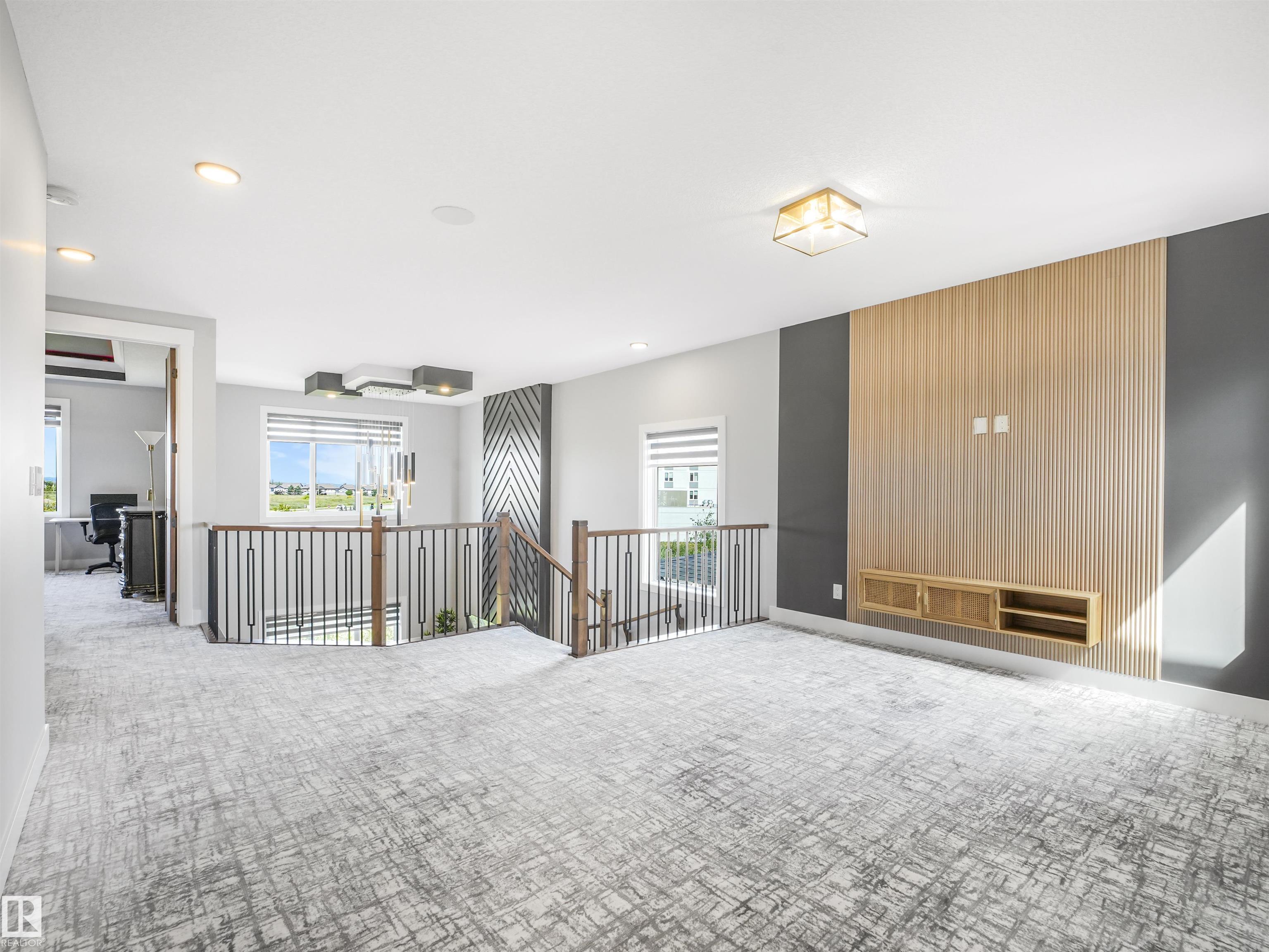 Photo 19 at 15 Elwyck Gate, Fenwyck, Spruce Grove