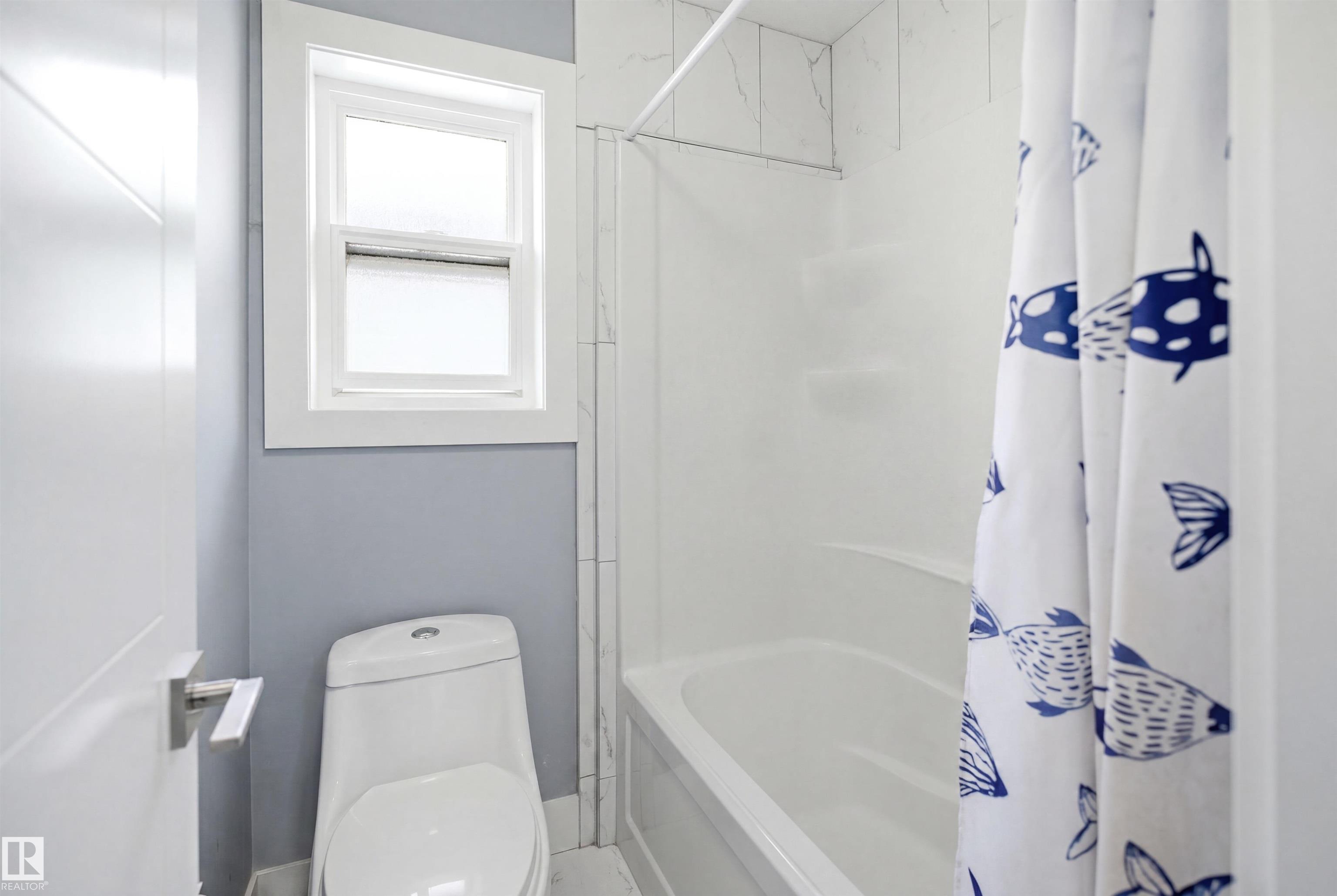 Photo 44 at 3909 49 Avenue, Forest Heights, Beaumont