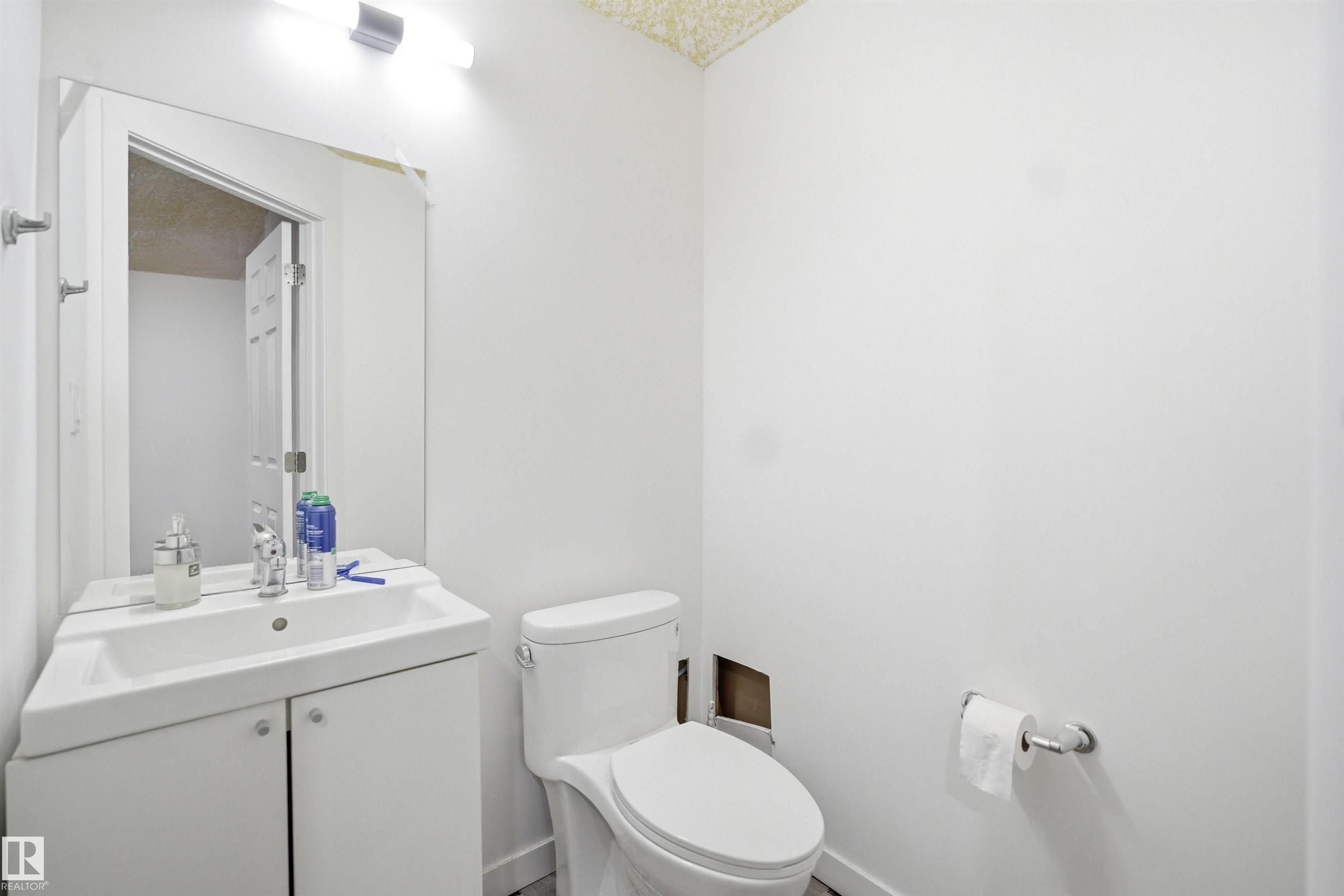 Photo 51 at 3909 49 Avenue, Forest Heights, Beaumont