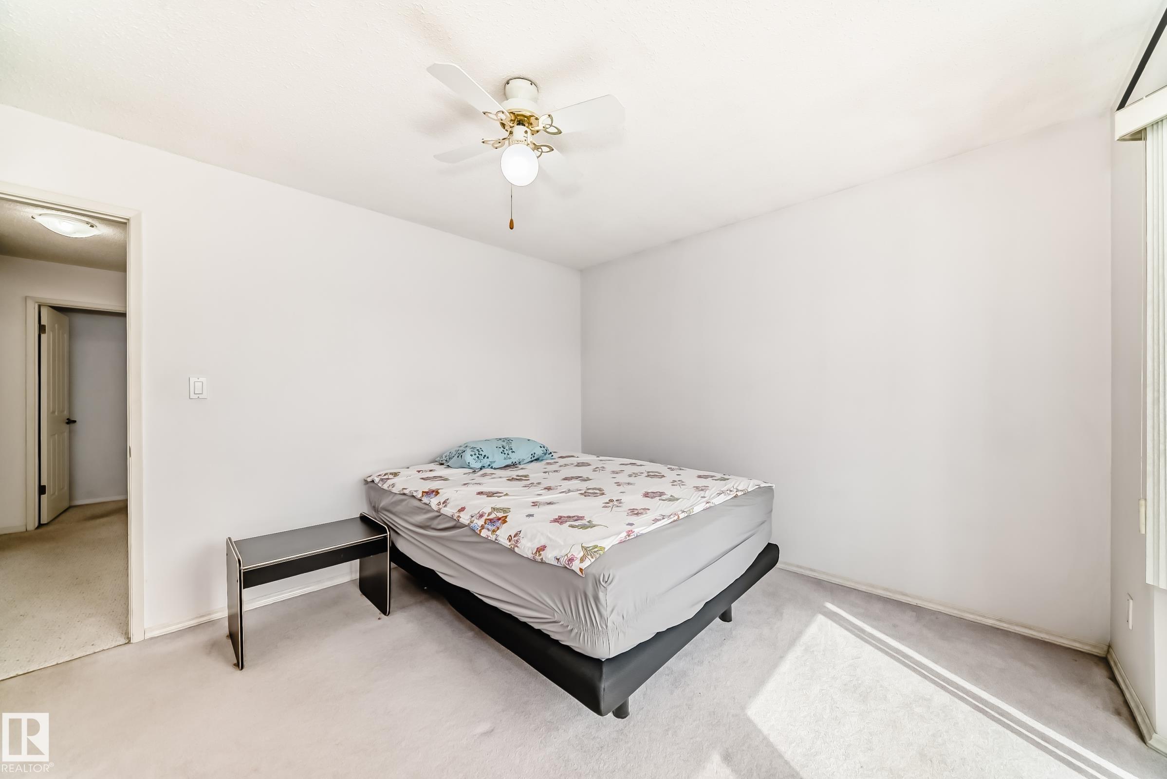 https://zimg.paragon.ice.com/ParagonImages/Property/PM/RAE/225401900/22/0/0/2b29b9eaf472cb4aa245135a2112f664/1/88fa462300e31bf348c0306229dfd471/225401900-a08671e7-a015-4fa8-bfdd-29e03f990ccd.JPG