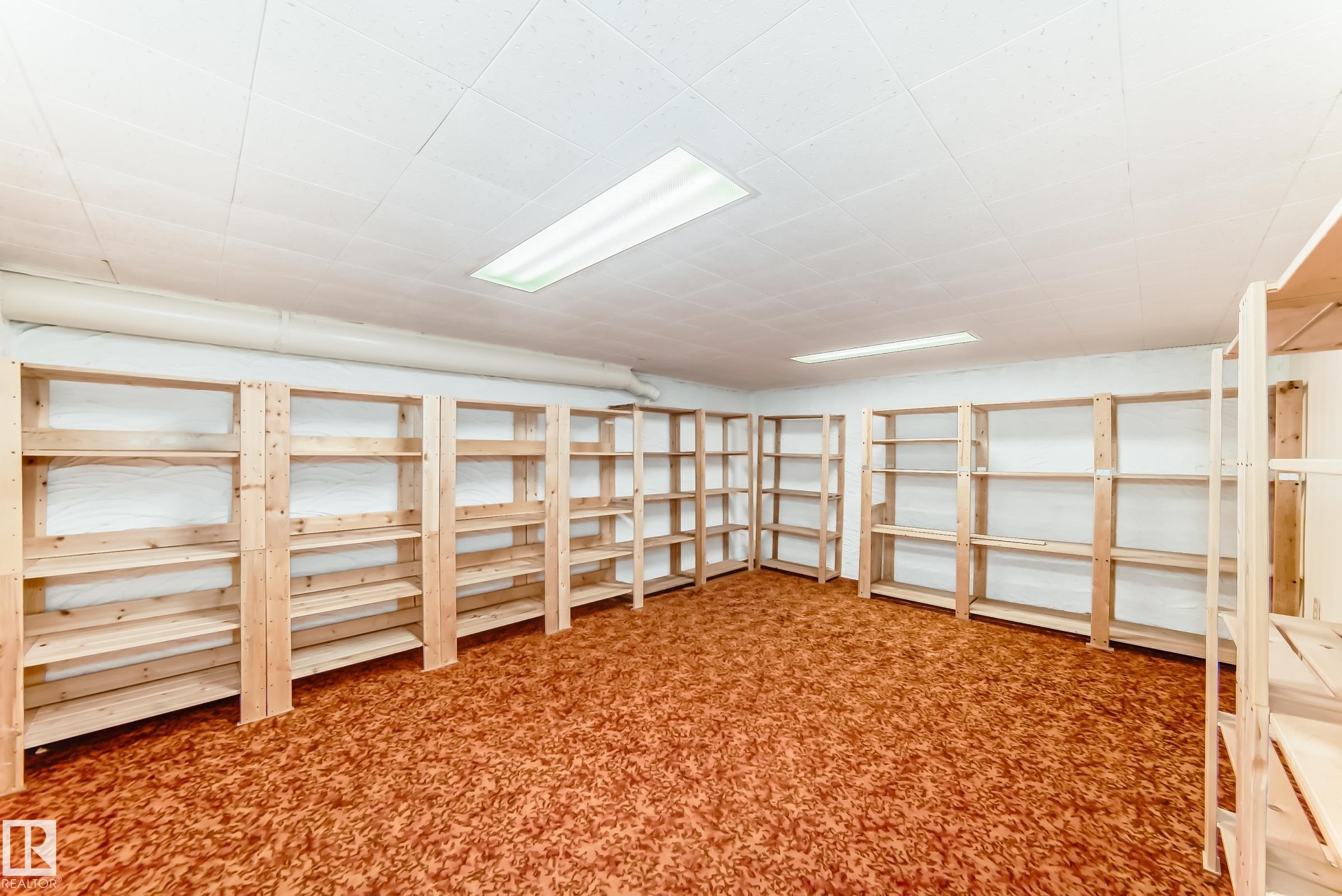 https://zimg.paragon.ice.com/ParagonImages/Property/PM/RAE/225401900/35/0/0/bd8e9c21c97bcf92701dd5f2c4ed9b5e/1/88fa462300e31bf348c0306229dfd471/225401900-9347c6aa-a34a-442b-bcff-180203dcff1d.JPG