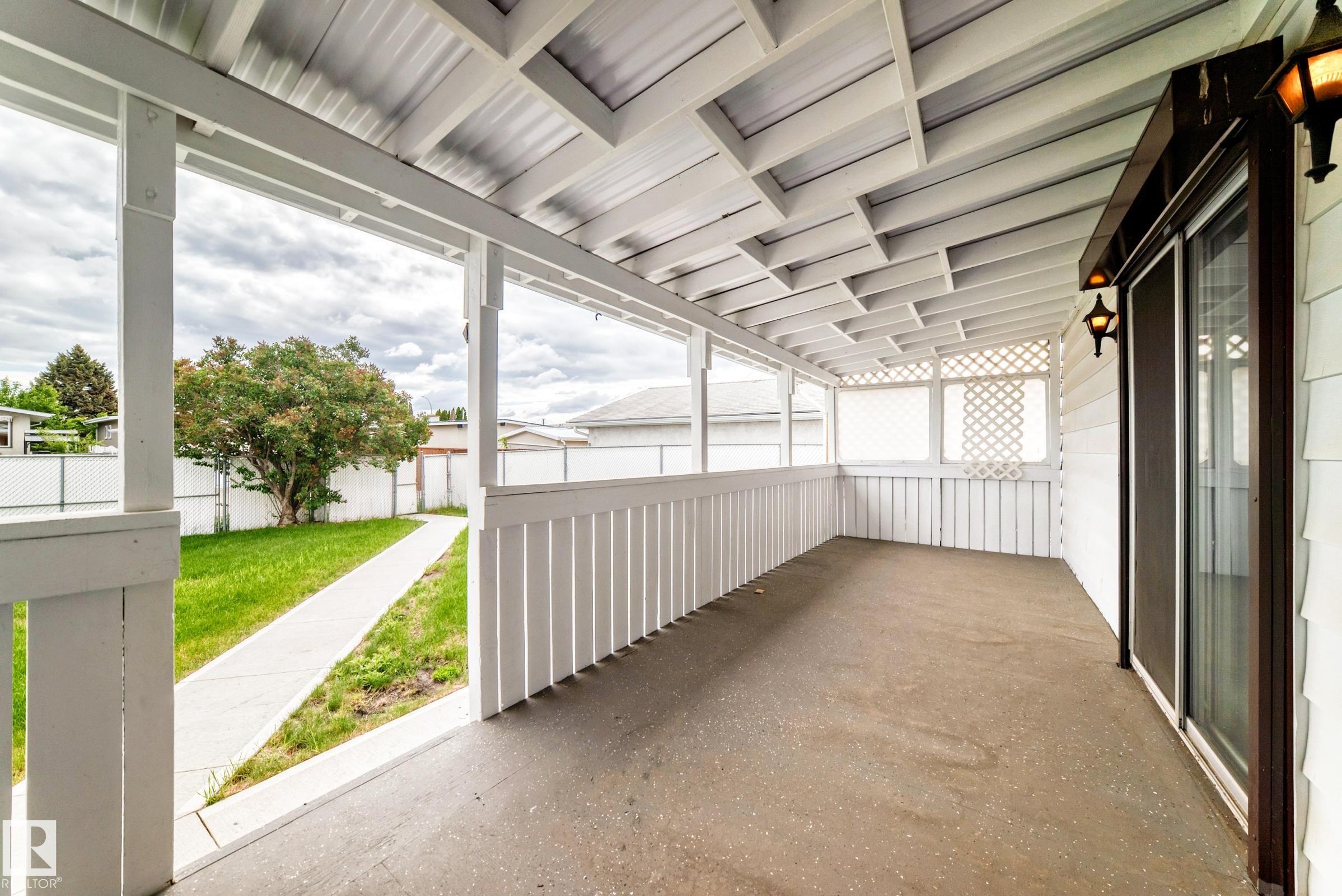 https://zimg.paragon.ice.com/ParagonImages/Property/PM/RAE/225401900/42/0/0/7ef9e295442a815e191a4bd5823e5bd2/1/88fa462300e31bf348c0306229dfd471/225401900-92f1338e-4bac-47f5-9498-3965bed20c24.JPG