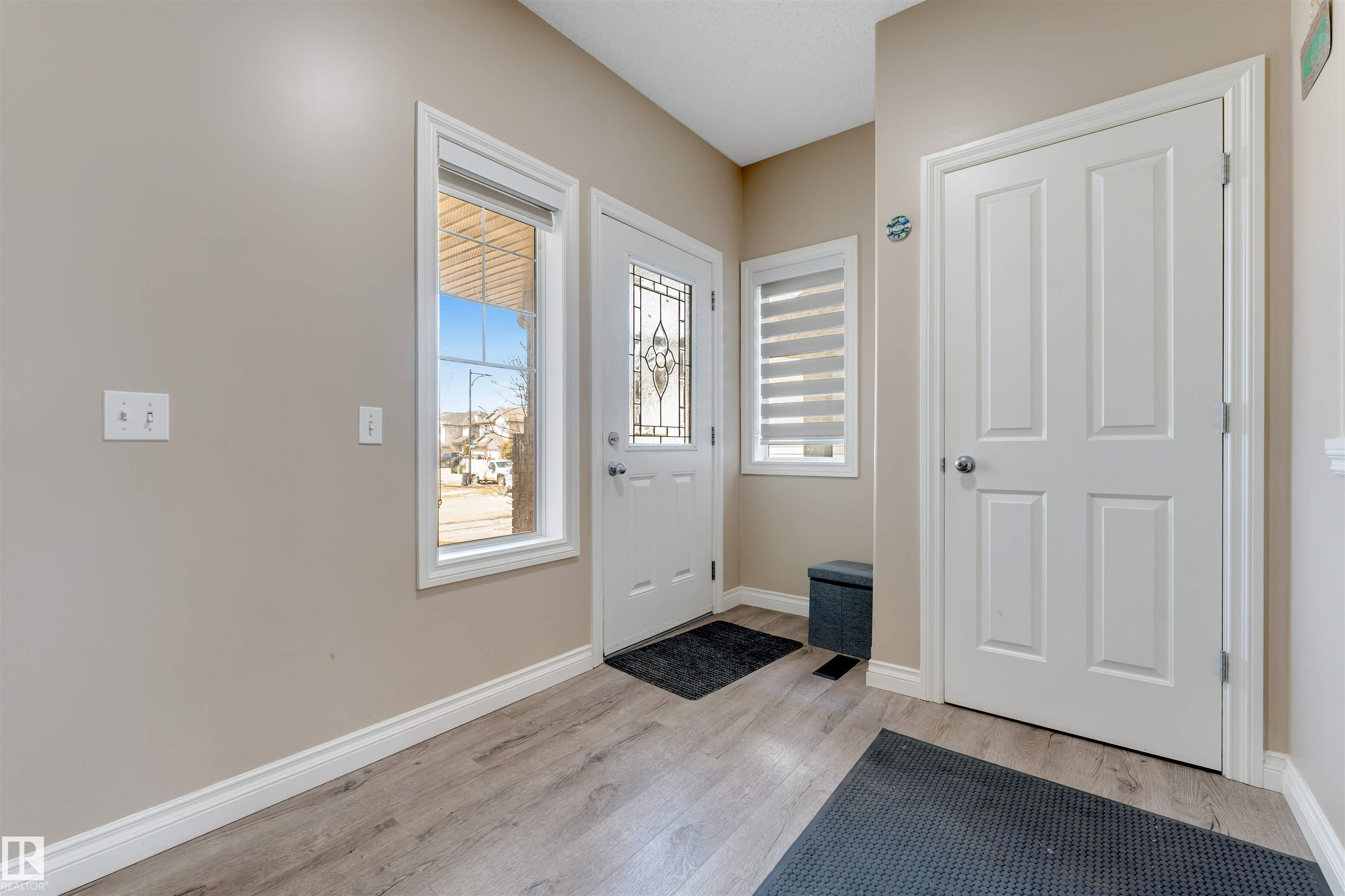 https://zimg.paragon.ice.com/ParagonImages/Property/PM/RAE/225401905/2/0/0/1ee2ae46db68cf69dfb70b623c8e5e4a/1/9a199653cdaacc901890d71379c855c0/225401905-800fa425-d84d-40e4-967a-c937785fd8b7.JPG
