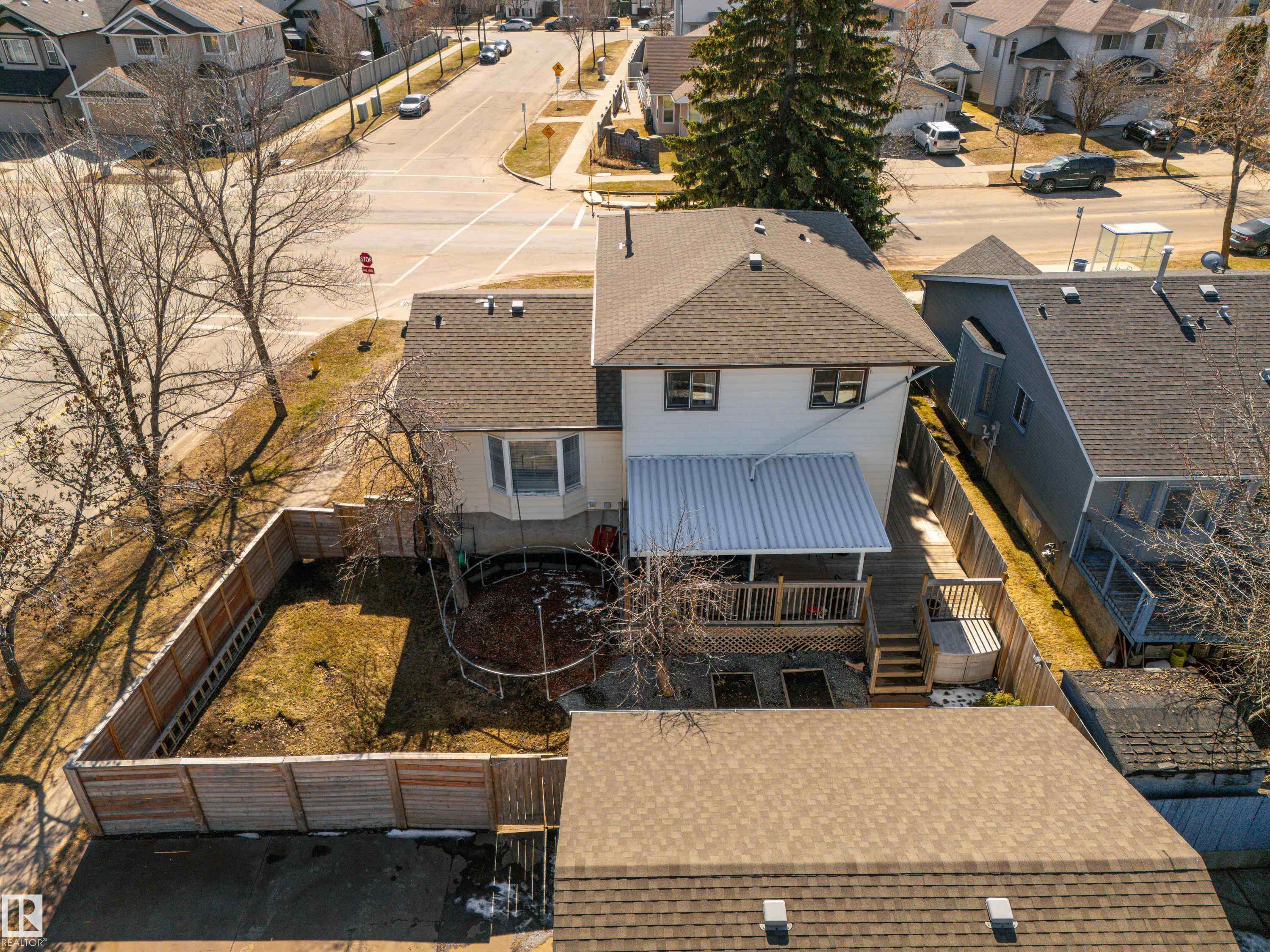 https://zimg.paragon.ice.com/ParagonImages/Property/PM/RAE/225401906/35/0/0/ee7d3d8fe6383c73b576b27245368bcd/1/d95a7afcb1dbd3beaebc1b3b3875c0f2/225401906-C0C32690-0D8C-483C-812D-34C2FA282BE0.JPG