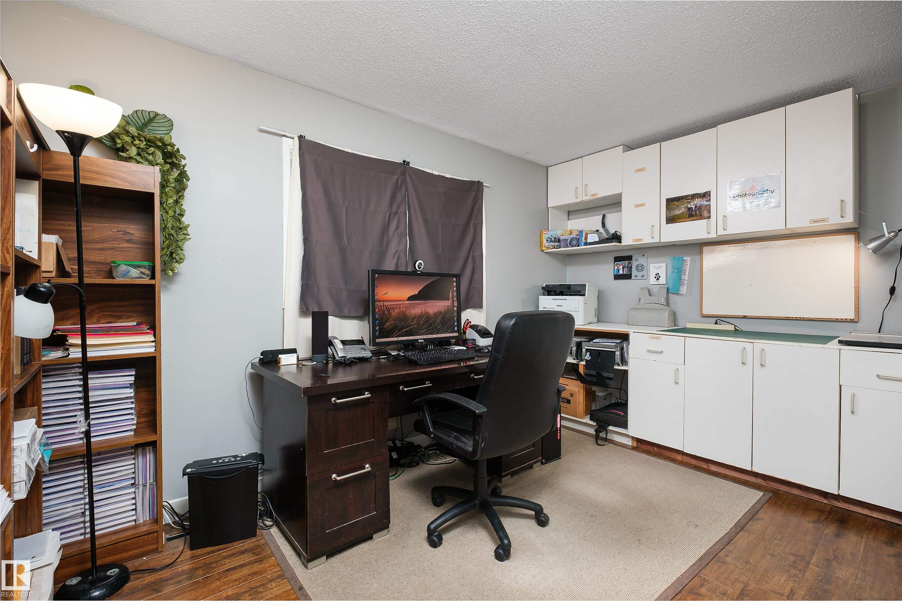 Picture for 17828 91 ST NW