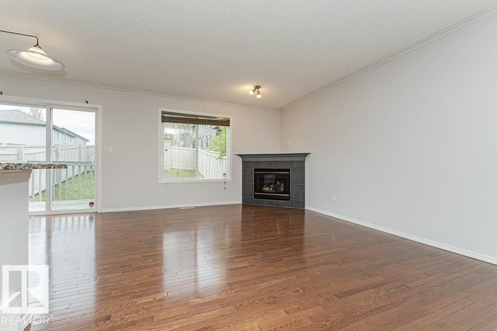 https://zimg.paragon.ice.com/ParagonImages/Property/PM/RAE/225401909/16/0/0/f7d808fc80f5fb508fe3f9d6a436c8db/1/85011d71e40517fd1af2dd5dc05a8859/225401909-edffd0ca-9e05-40d4-81d2-863545c347c0.JPG