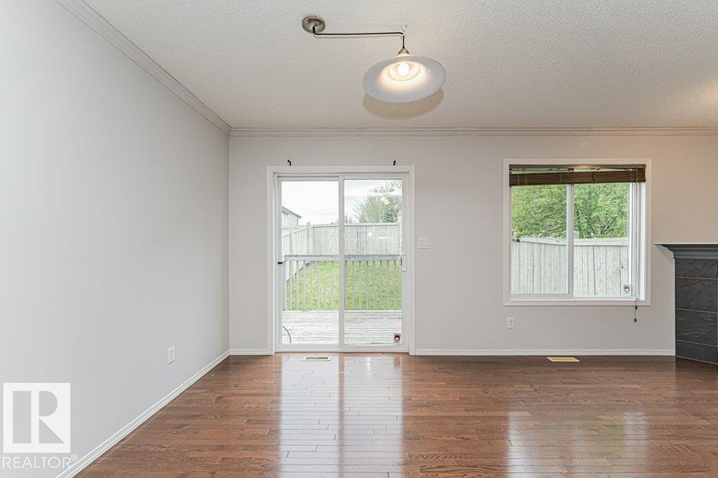 https://zimg.paragon.ice.com/ParagonImages/Property/PM/RAE/225401909/19/0/0/4d84295734d9ca2590970ce067418494/1/85011d71e40517fd1af2dd5dc05a8859/225401909-a5462d86-4178-44fc-af8c-317de283ce40.JPG