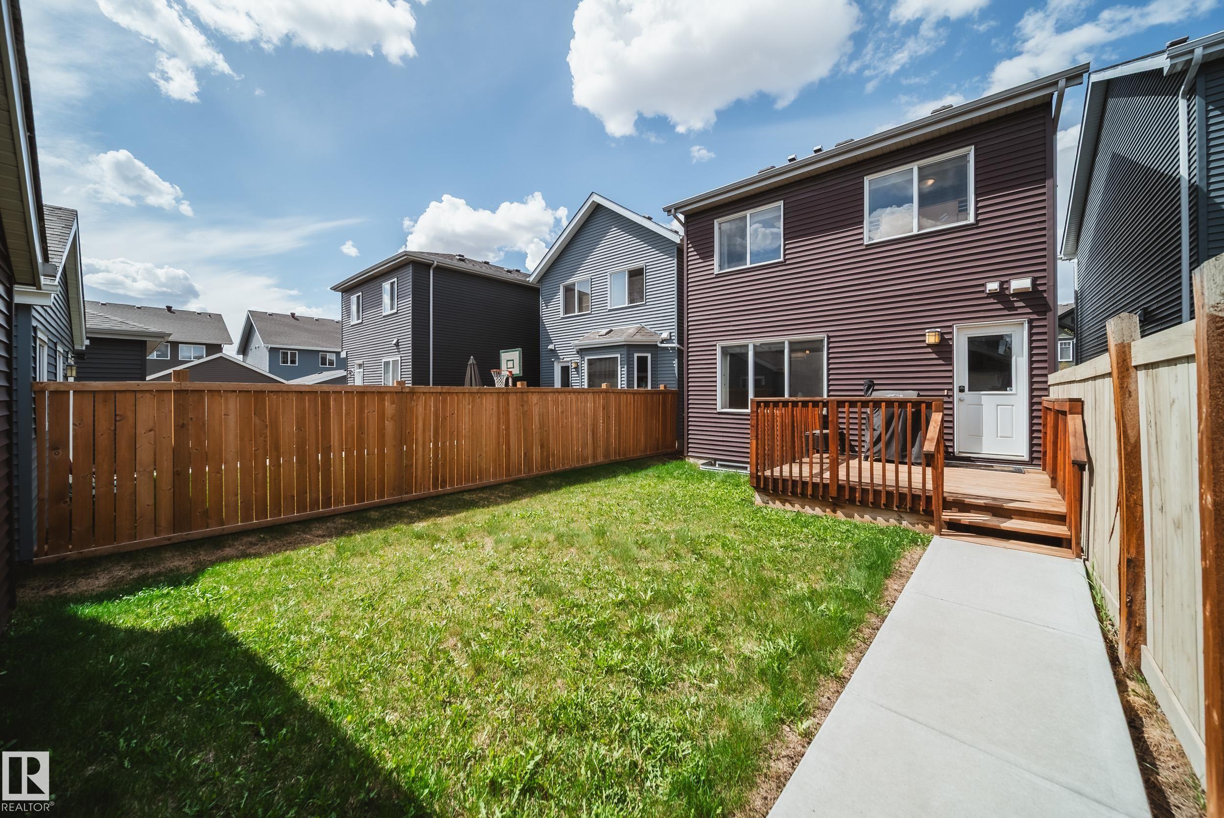 https://zimg.paragon.ice.com/ParagonImages/Property/PM/RAE/225401910/31/0/0/7ebc3de23a84e5b4058b43ebe2a1872e/1/81358b2e7d1deb6e7d3f037d8a8f64dd/225401910-10c8ced2-6955-47f9-9e91-bf6653ee9364.JPG