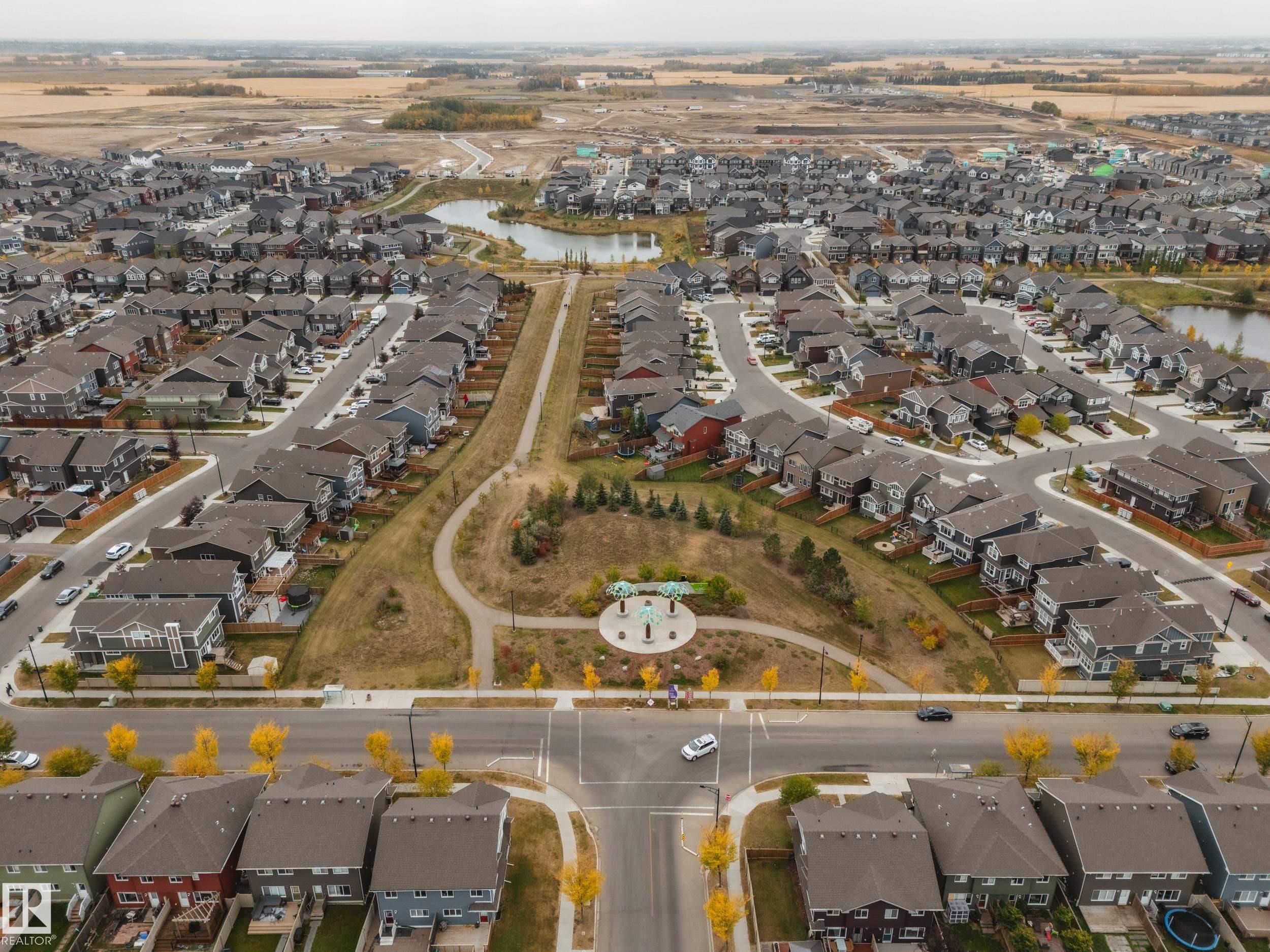 https://zimg.paragon.ice.com/ParagonImages/Property/PM/RAE/225401910/38/0/0/dd68d4b0208987c0e4cedd6962dcadac/1/81358b2e7d1deb6e7d3f037d8a8f64dd/225401910-83444a53-592c-4759-95a7-34989d57b618.JPG