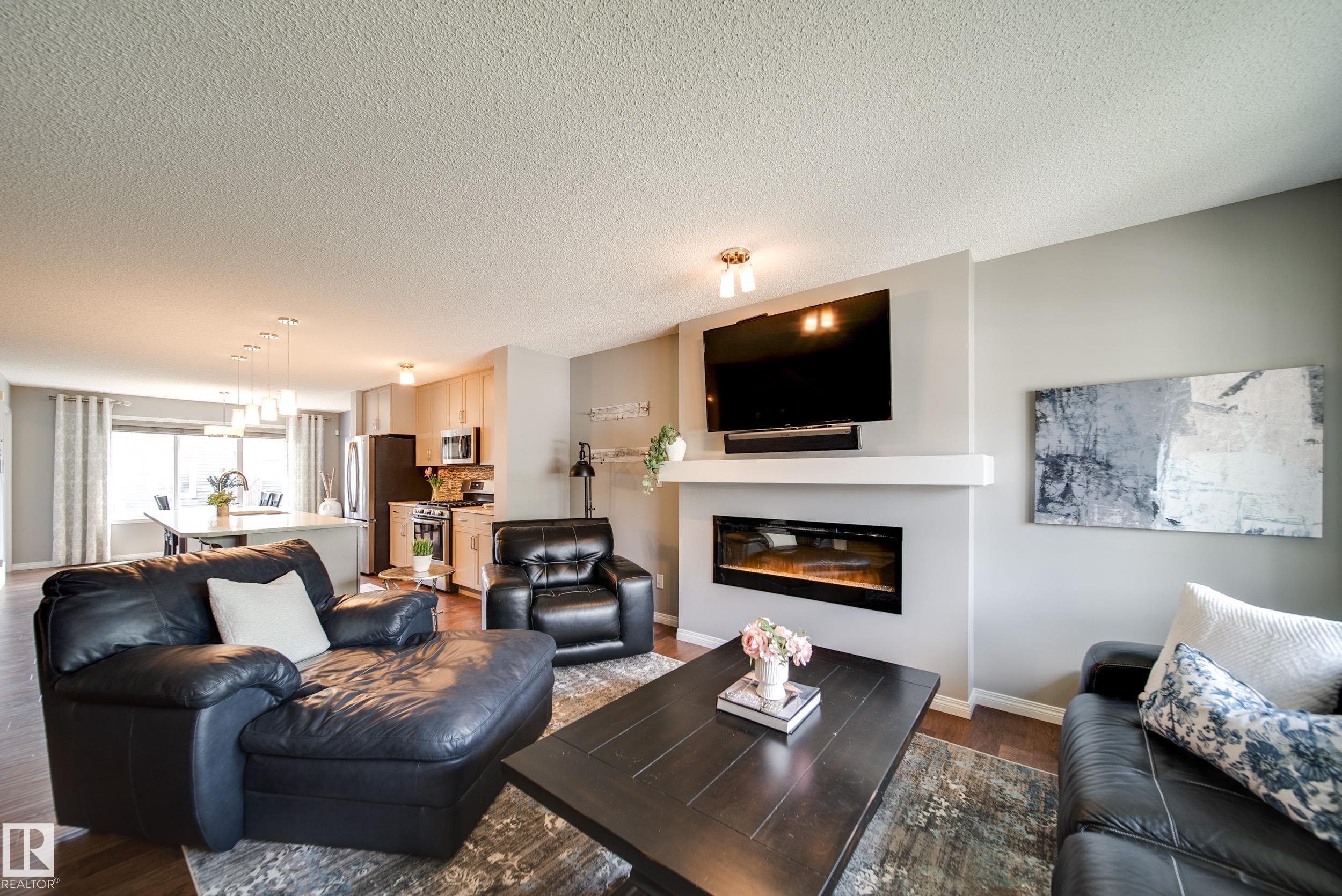 https://zimg.paragon.ice.com/ParagonImages/Property/PM/RAE/225401910/7/0/0/5d431b15be2929380e412ae89f74571e/1/81358b2e7d1deb6e7d3f037d8a8f64dd/225401910-2e9f086f-adbc-4b60-a541-fa314b6ca219.JPG