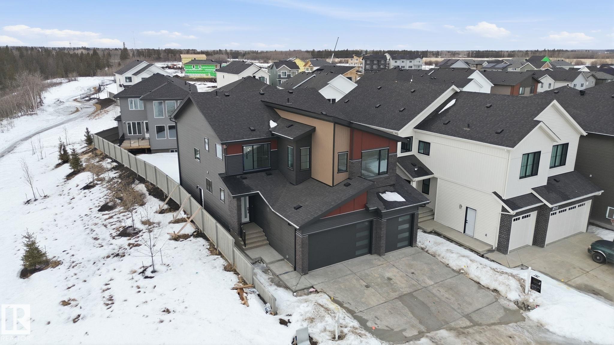 https://zimg.paragon.ice.com/ParagonImages/Property/PM/RAE/225401914/53/0/0/94be53482f965ce48c05ad1816cf54e7/1/0851bac90e073cac49d4b21ae4608e97/225401914-E73FCEA9-B007-4C2E-B549-032E037B526A.JPG
