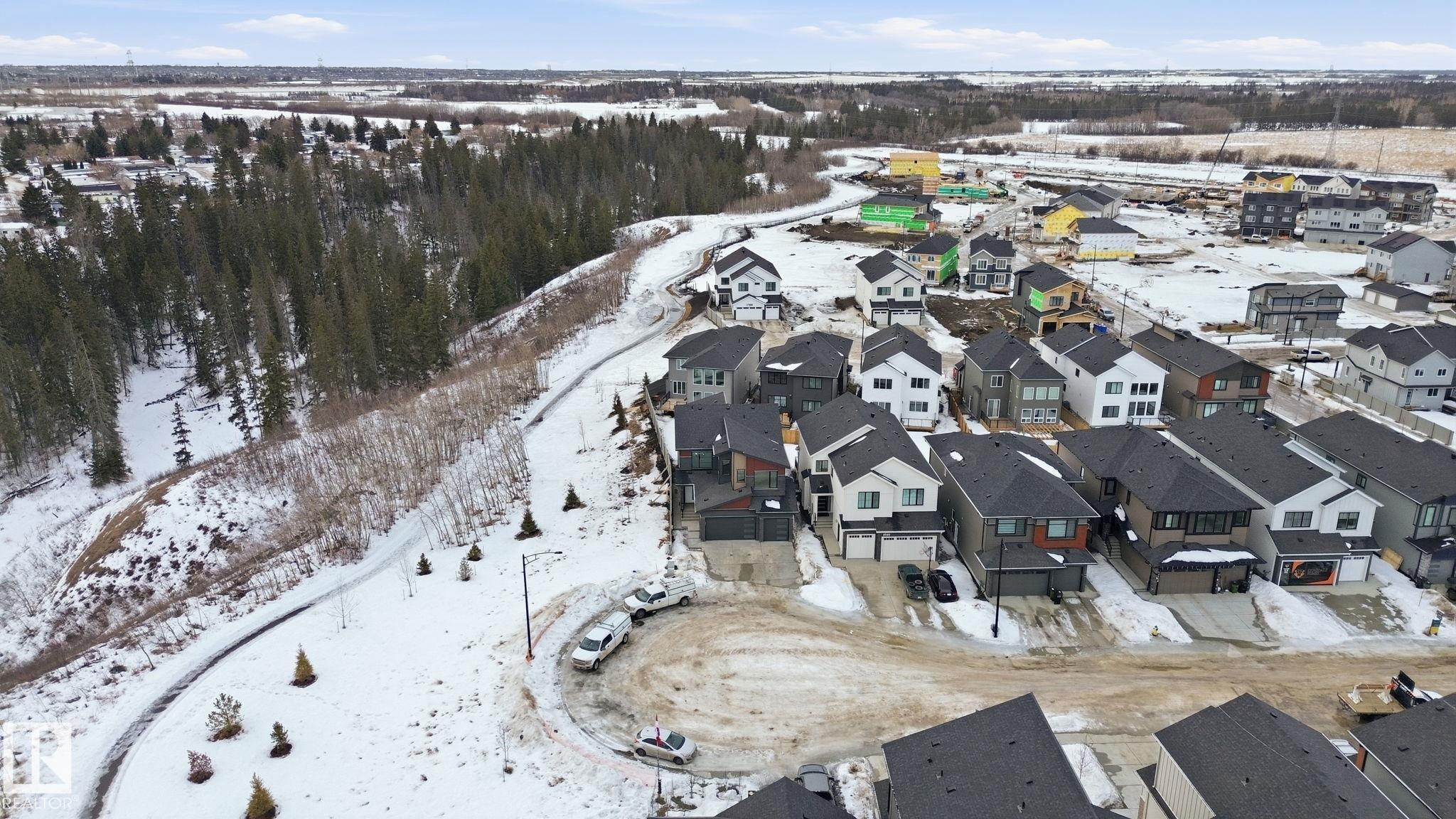 https://zimg.paragon.ice.com/ParagonImages/Property/PM/RAE/225401914/54/0/0/0f024381d44b78db18d1c0e03327ad4d/1/0851bac90e073cac49d4b21ae4608e97/225401914-9EC3E883-0CC4-4FFE-999A-F2BF1EC96C78.JPG