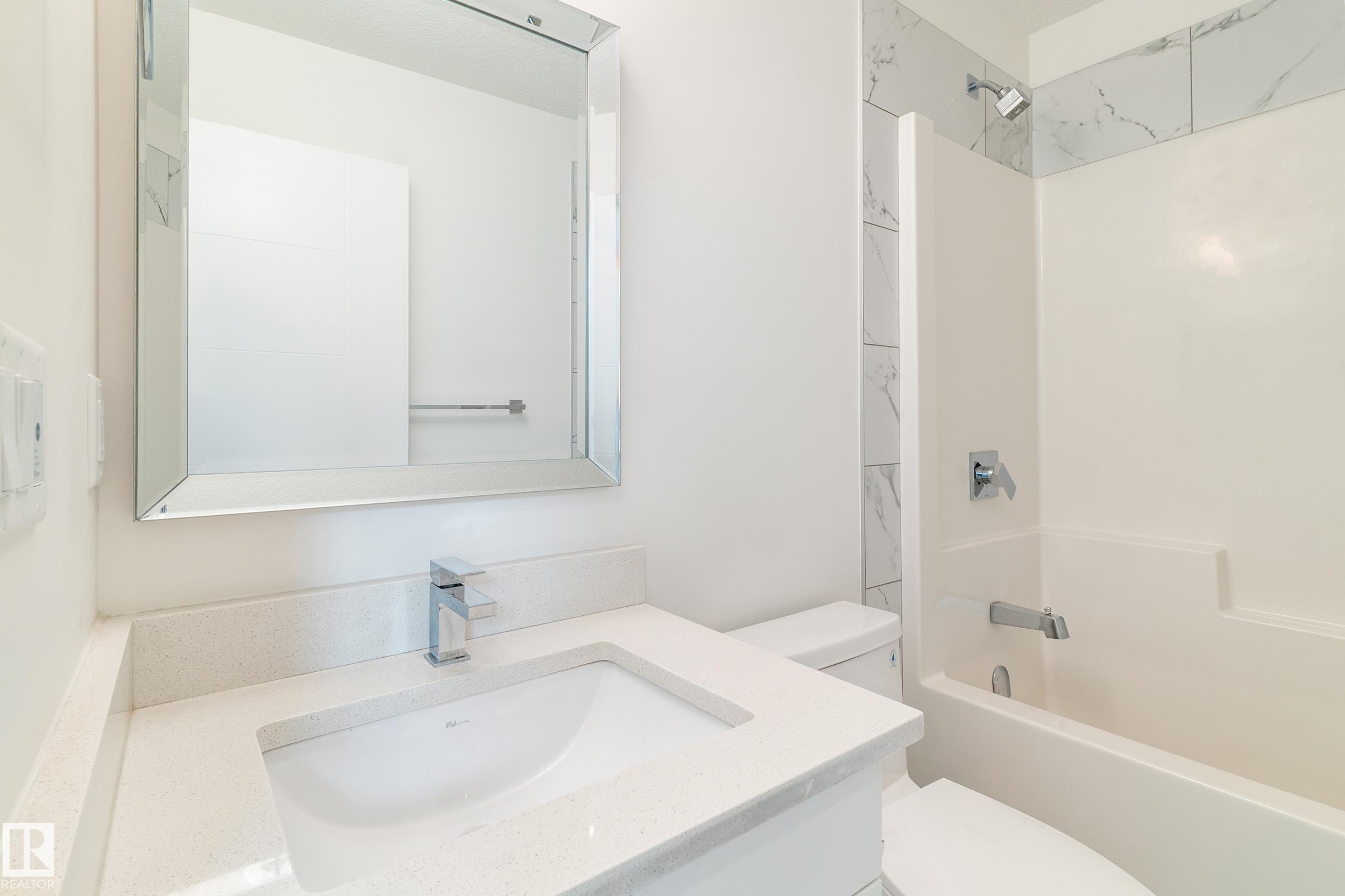 https://zimg.paragon.ice.com/ParagonImages/Property/PM/RAE/225401919/17/0/0/49010022464ab6c0fd50f1287f1695d6/1/071d5dda51bc5c57863cc919fd0d448e/225401919-17513319-a67b-44d6-9f9d-6d9e9ff1bb30.JPG