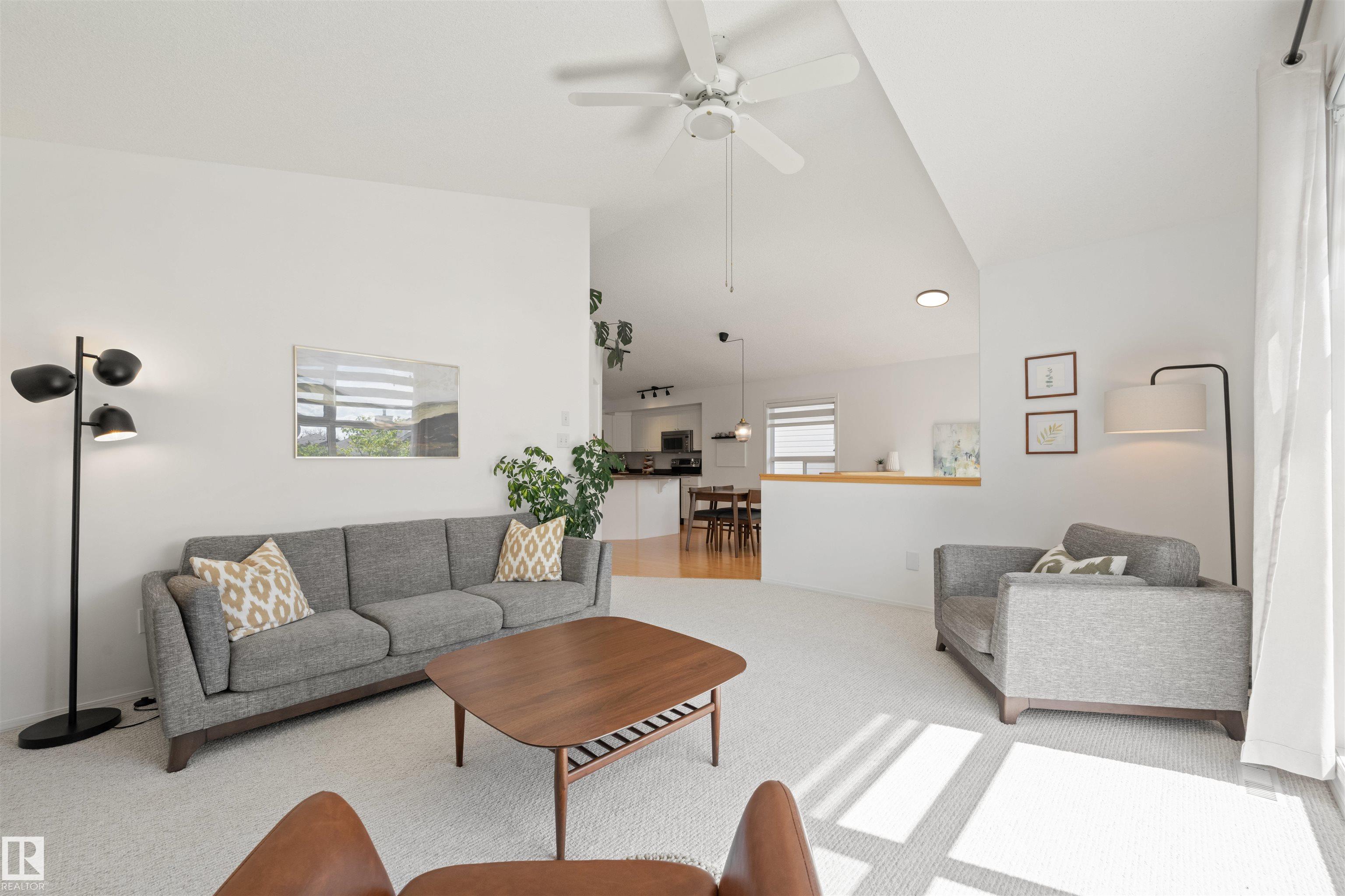 https://zimg.paragon.ice.com/ParagonImages/Property/PM/RAE/225401926/10/0/0/f2ed439187a79a3d62bf7aaed55617d5/1/f83aeb145a1b15eb425871928fc0aaf4/225401926-4317042b-639d-45f9-b9d9-3739497a0305.JPG