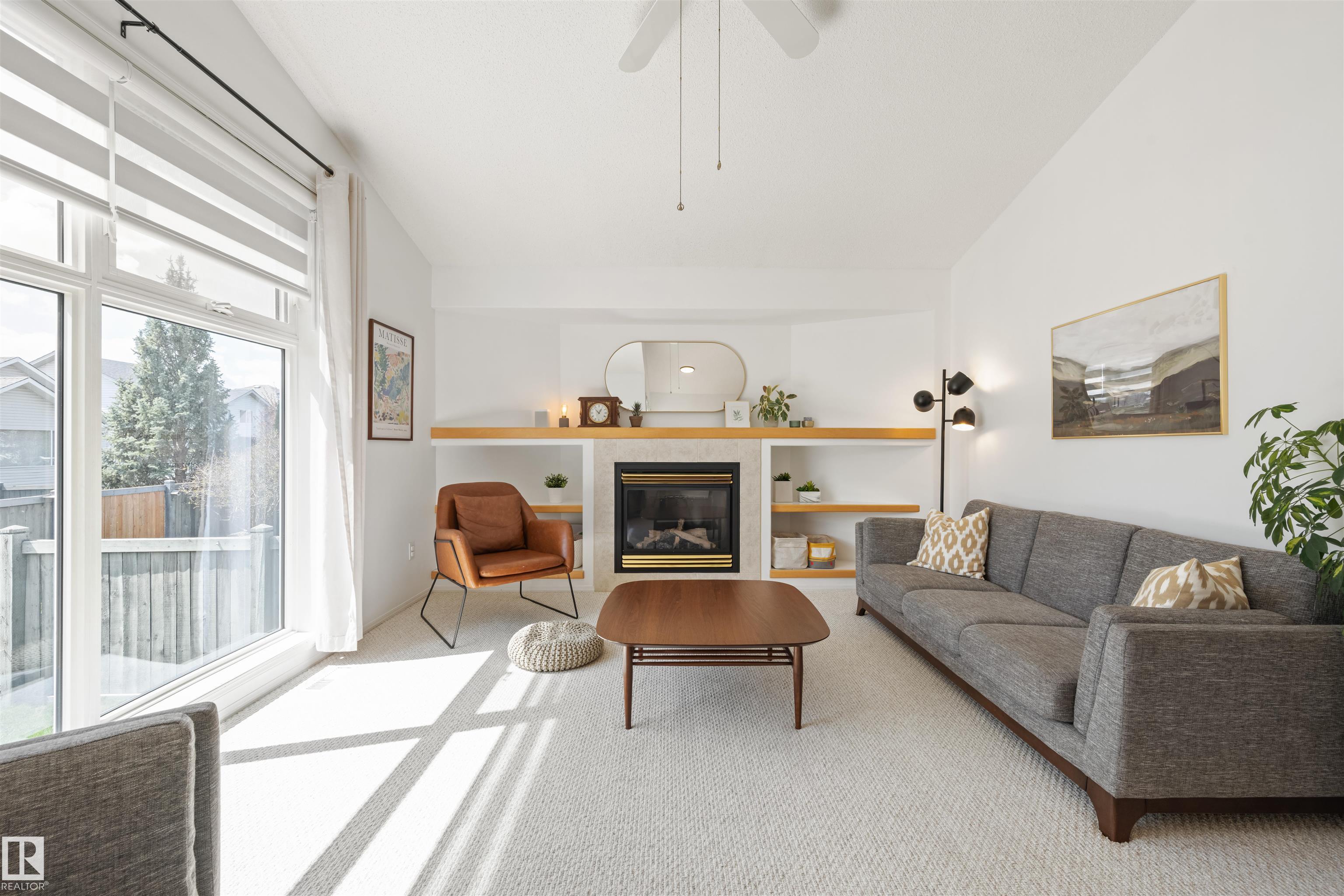 https://zimg.paragon.ice.com/ParagonImages/Property/PM/RAE/225401926/9/0/0/397fc926070903d53cd985a5345fd5e1/1/f83aeb145a1b15eb425871928fc0aaf4/225401926-fafdc144-3de5-4739-b7e3-c07a5e6d7a29.JPG