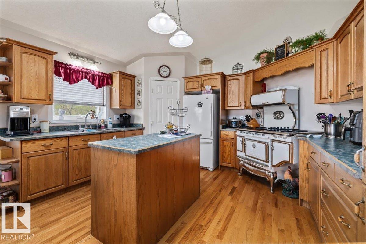Photo 17 at 11 - 22515 Twp Road 575a, Aspen Ridge, Rural Sturgeon County