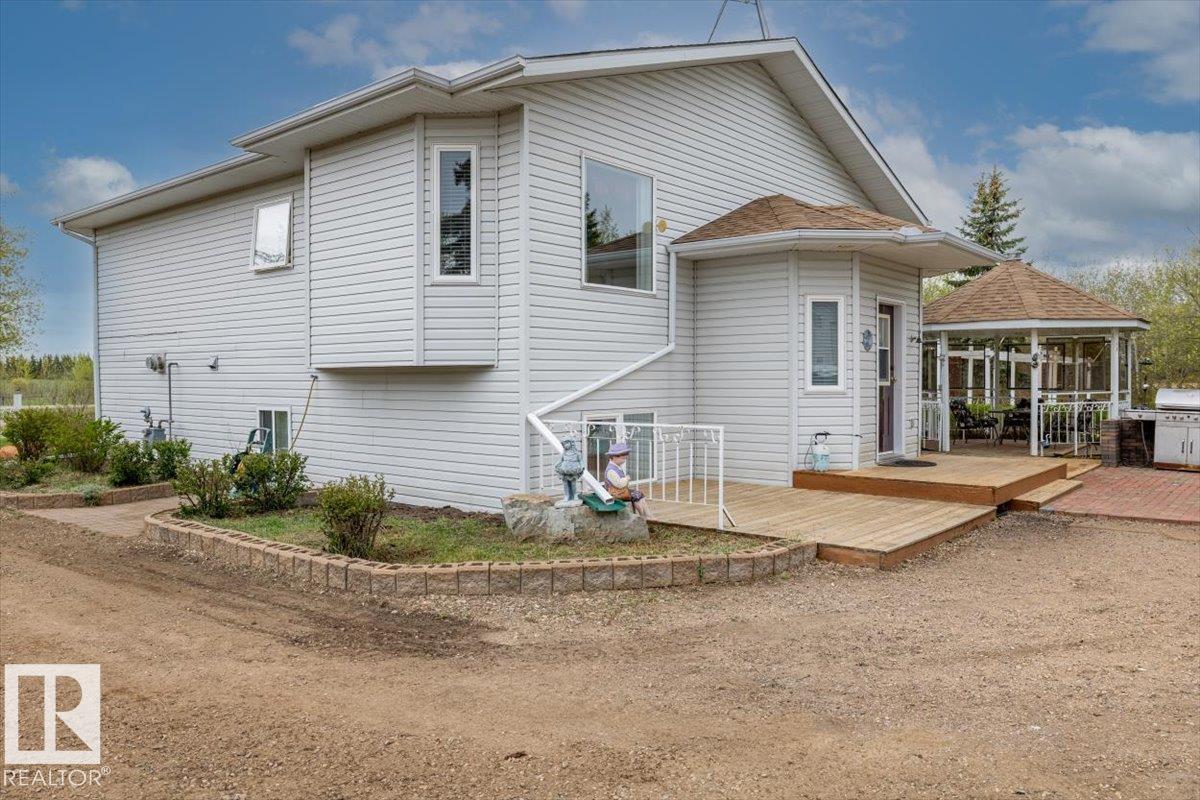 Photo 7 at 11 - 22515 Twp Road 575a, Aspen Ridge, Rural Sturgeon County
