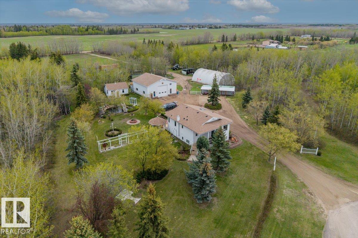 Photo 9 at 11 - 22515 Twp Road 575a, Aspen Ridge, Rural Sturgeon County