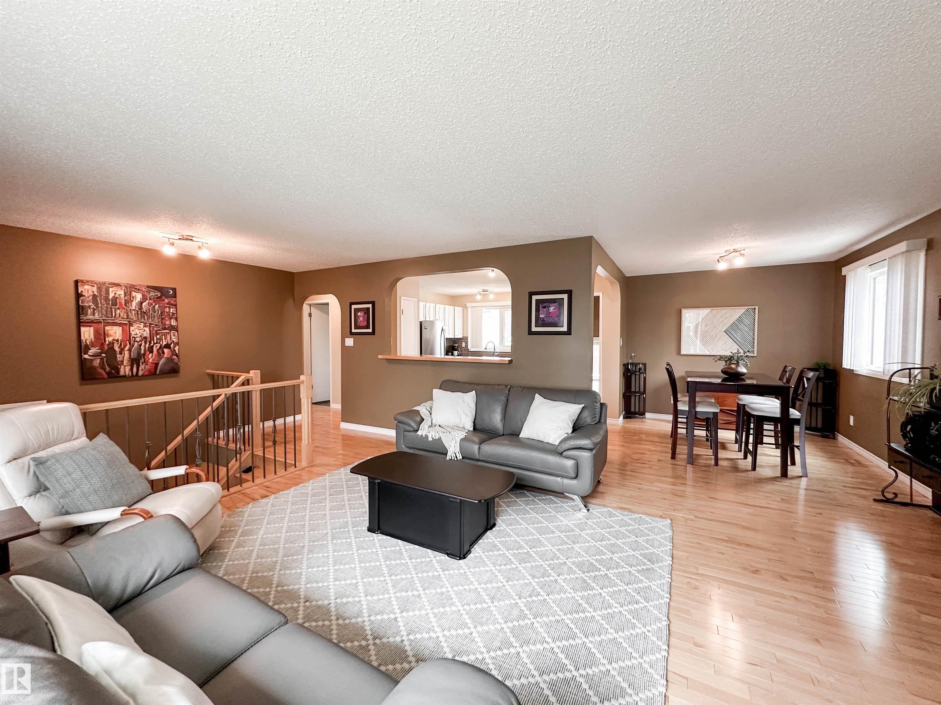 Photo 13 at 53 Alpine Boulevard, Akinsdale, St. Albert