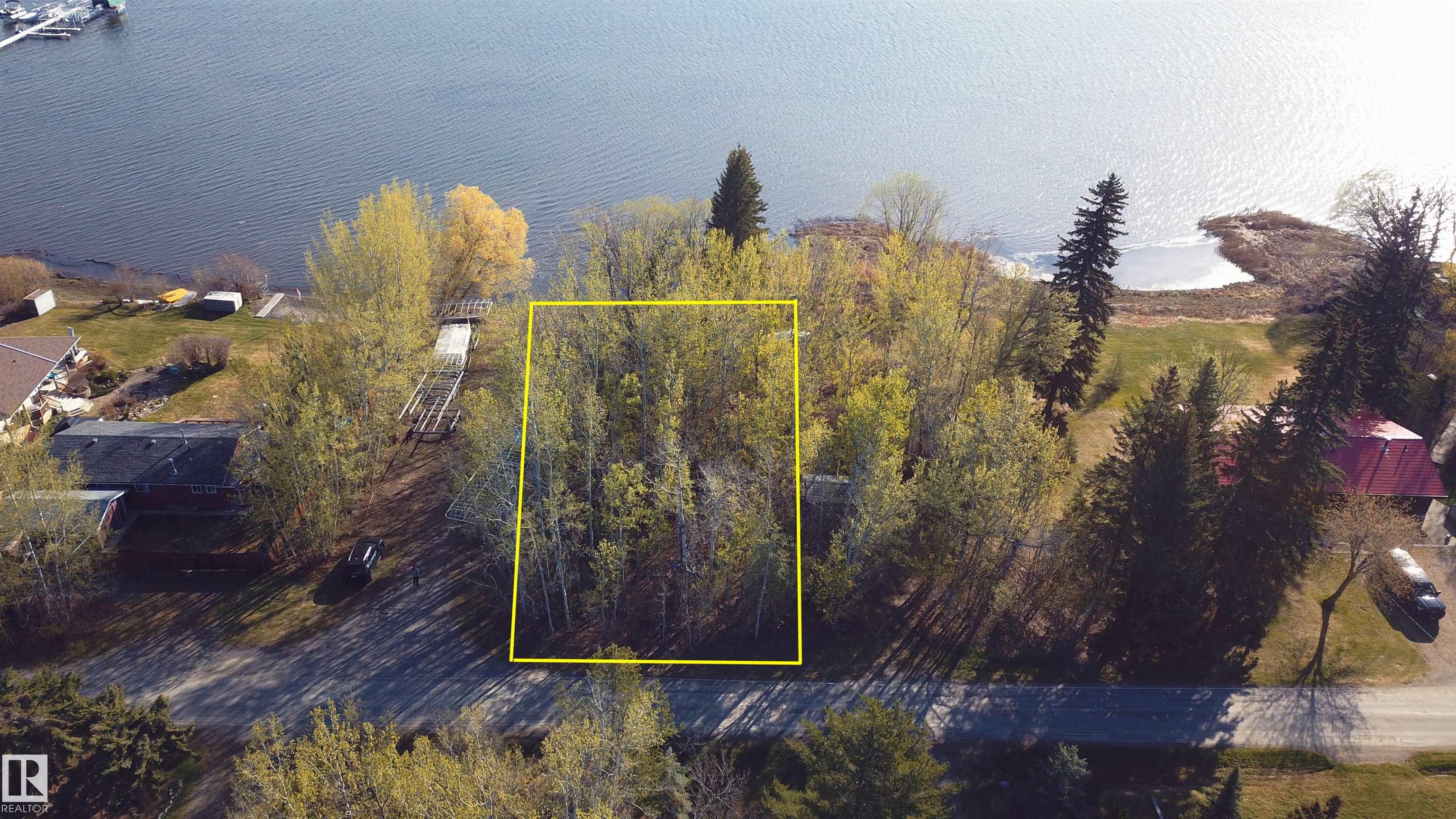 Photo 7 at 68 - 53004 Rge Road 54a, South Seba Beach, Rural Parkland County
