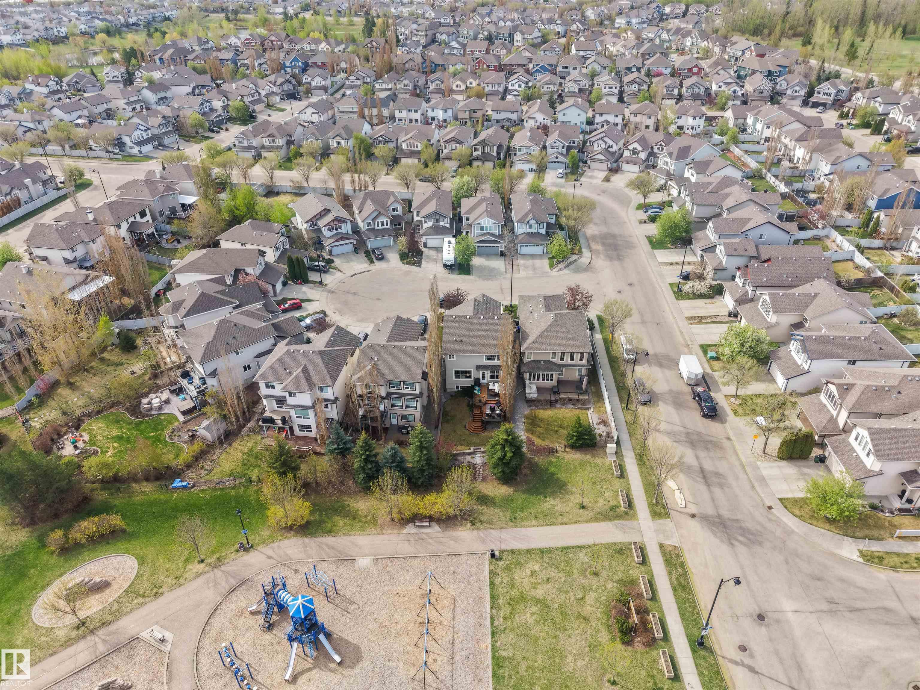 Photo 31 at 20722 56a Avenue NW, The Hamptons, Edmonton