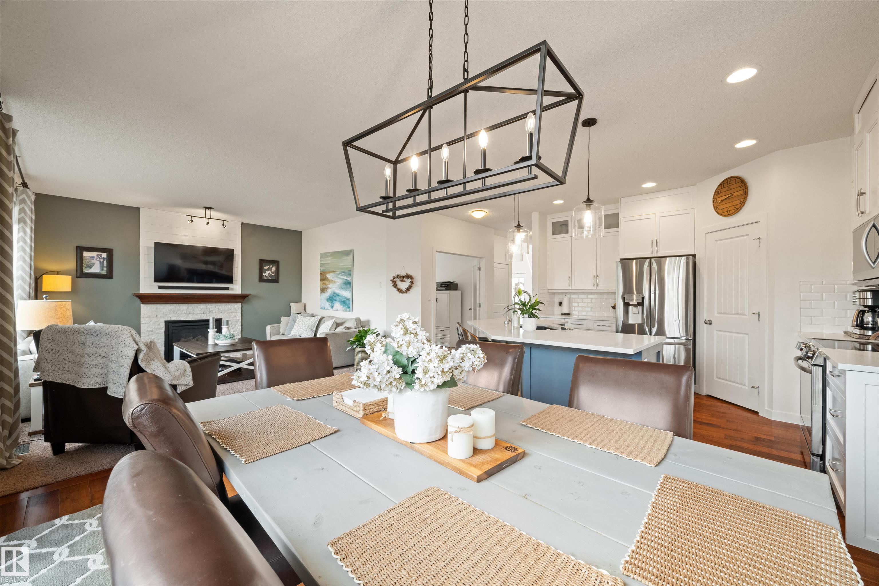 Photo 10 at 20722 56a Avenue NW, The Hamptons, Edmonton