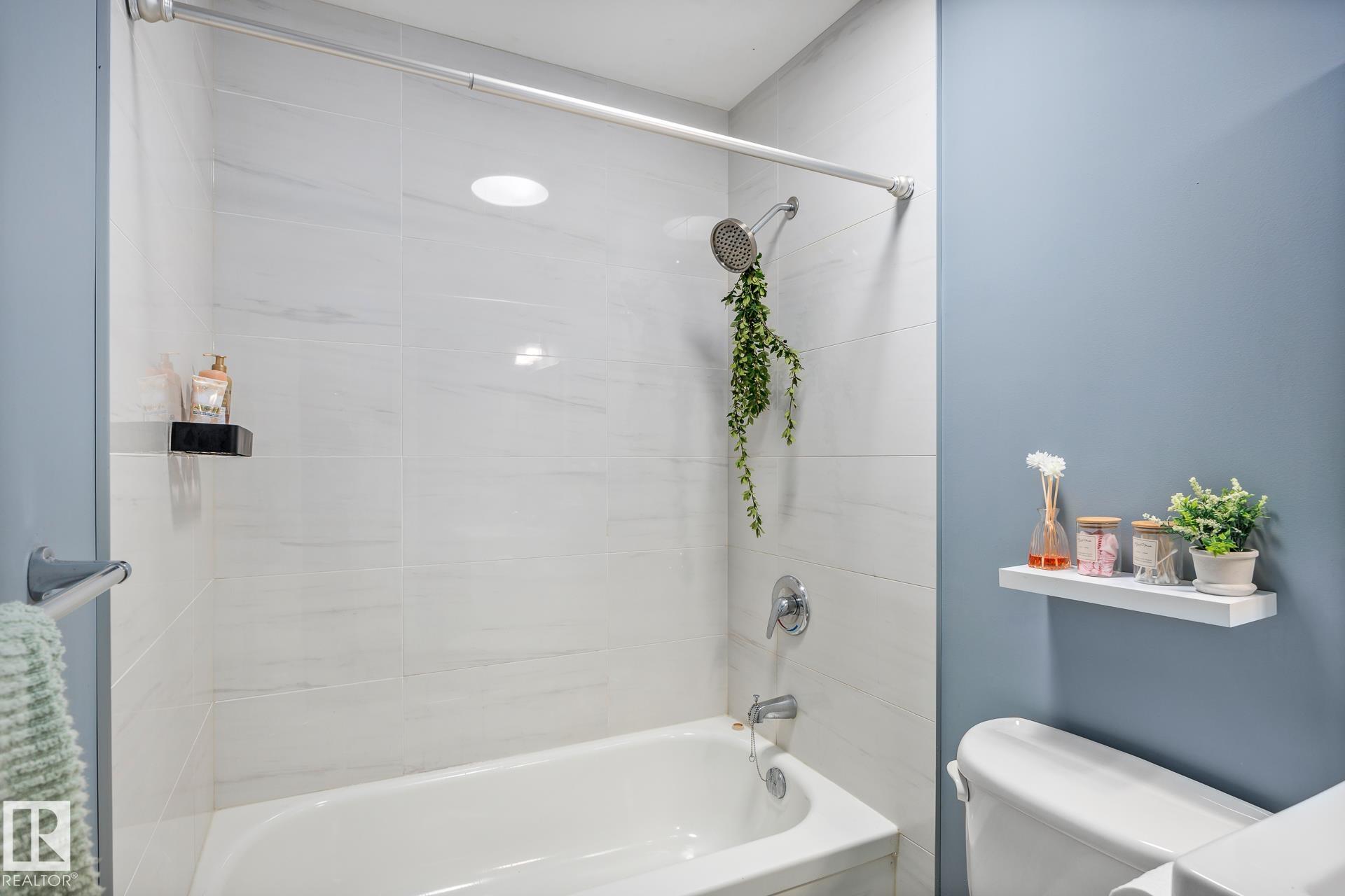 https://zimg.paragon.ice.com/ParagonImages/Property/PM/RAE/225401943/19/0/0/9a857980301703b468ed942997b0466f/1/0baaed4f41c937ea9c82deb98ebb8f43/225401943-49599a04-aa6f-4ef7-bf81-298ecca5286d.JPG