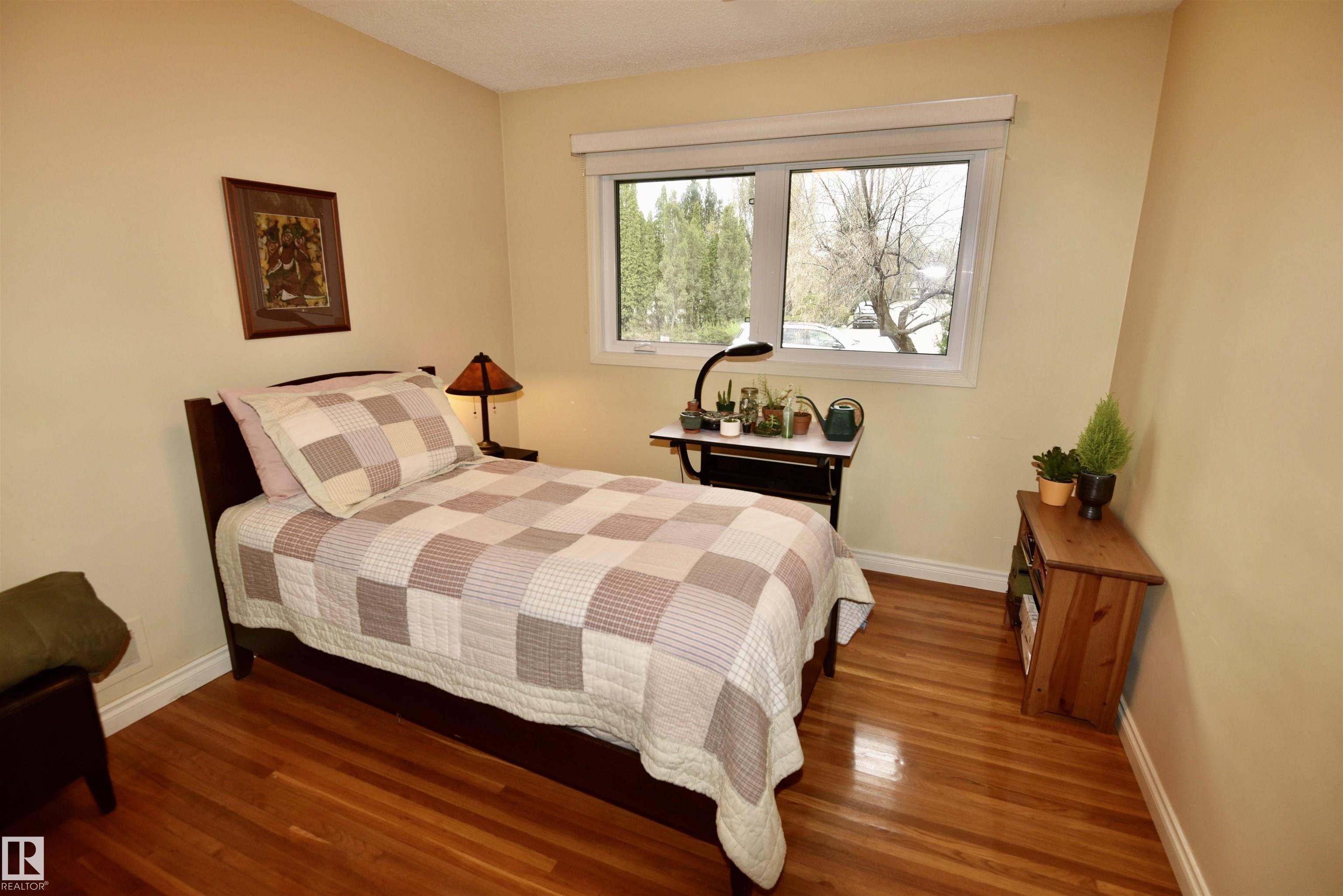 Photo 13 at 13910 101a Avenue NW, Glenora, Edmonton