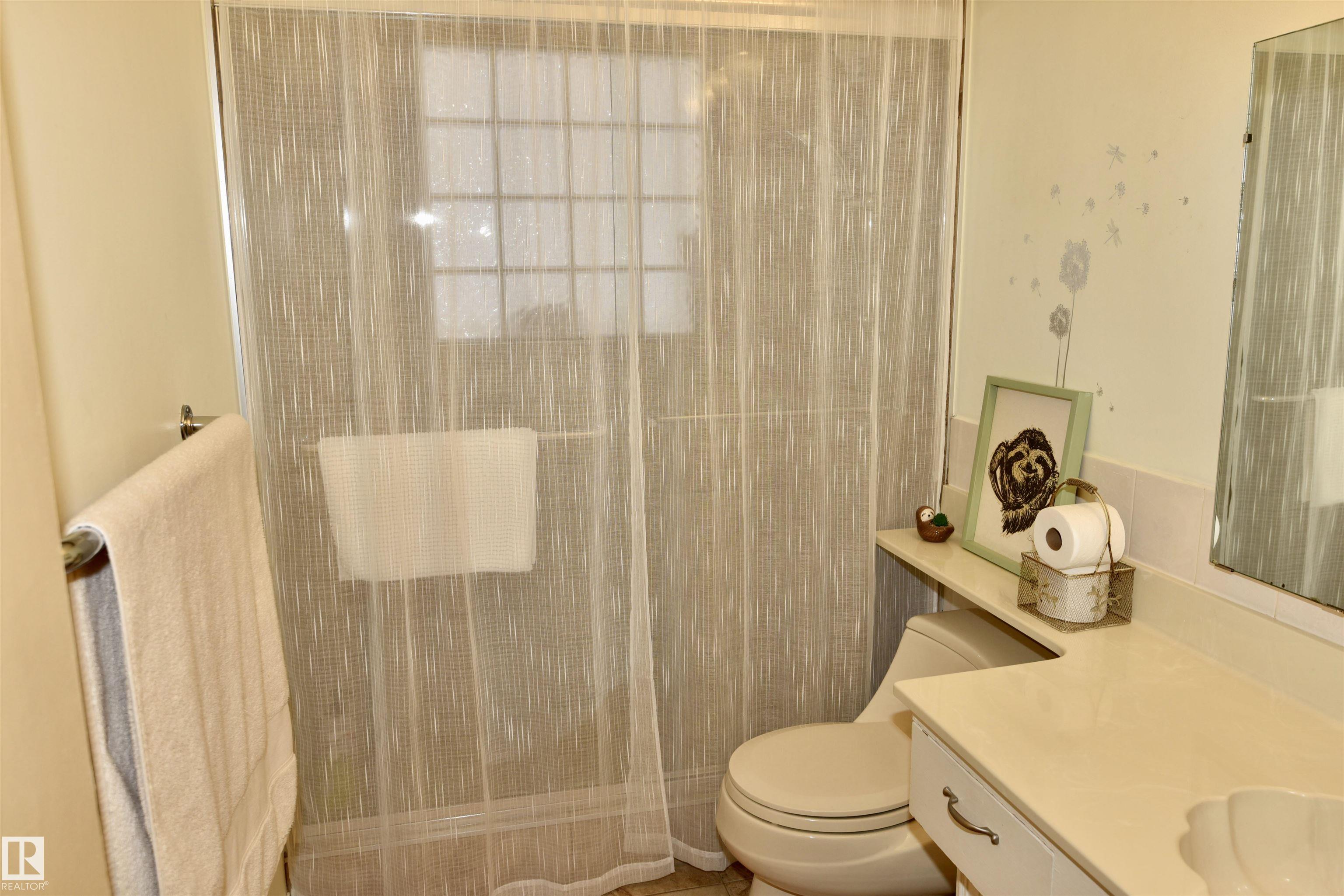 Photo 15 at 13910 101a Avenue NW, Glenora, Edmonton