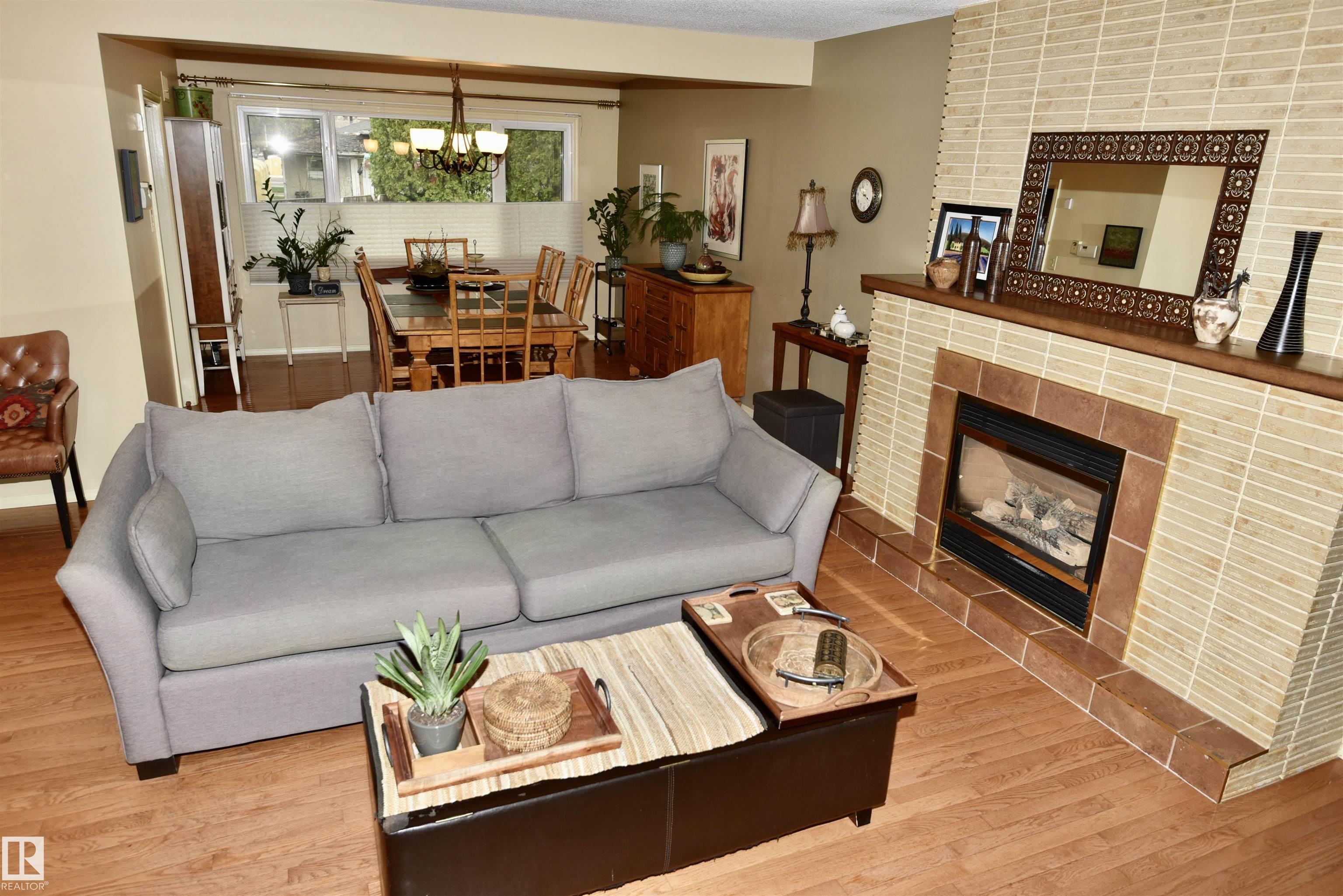 Picture for 13910 101A AV NW