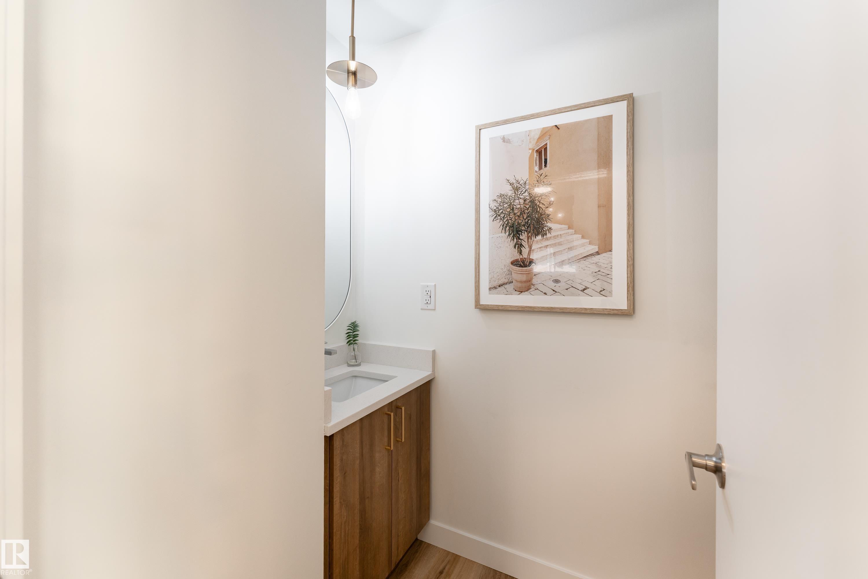 Photo 20 at 6410 187a Street NW, Ormsby Place, Edmonton