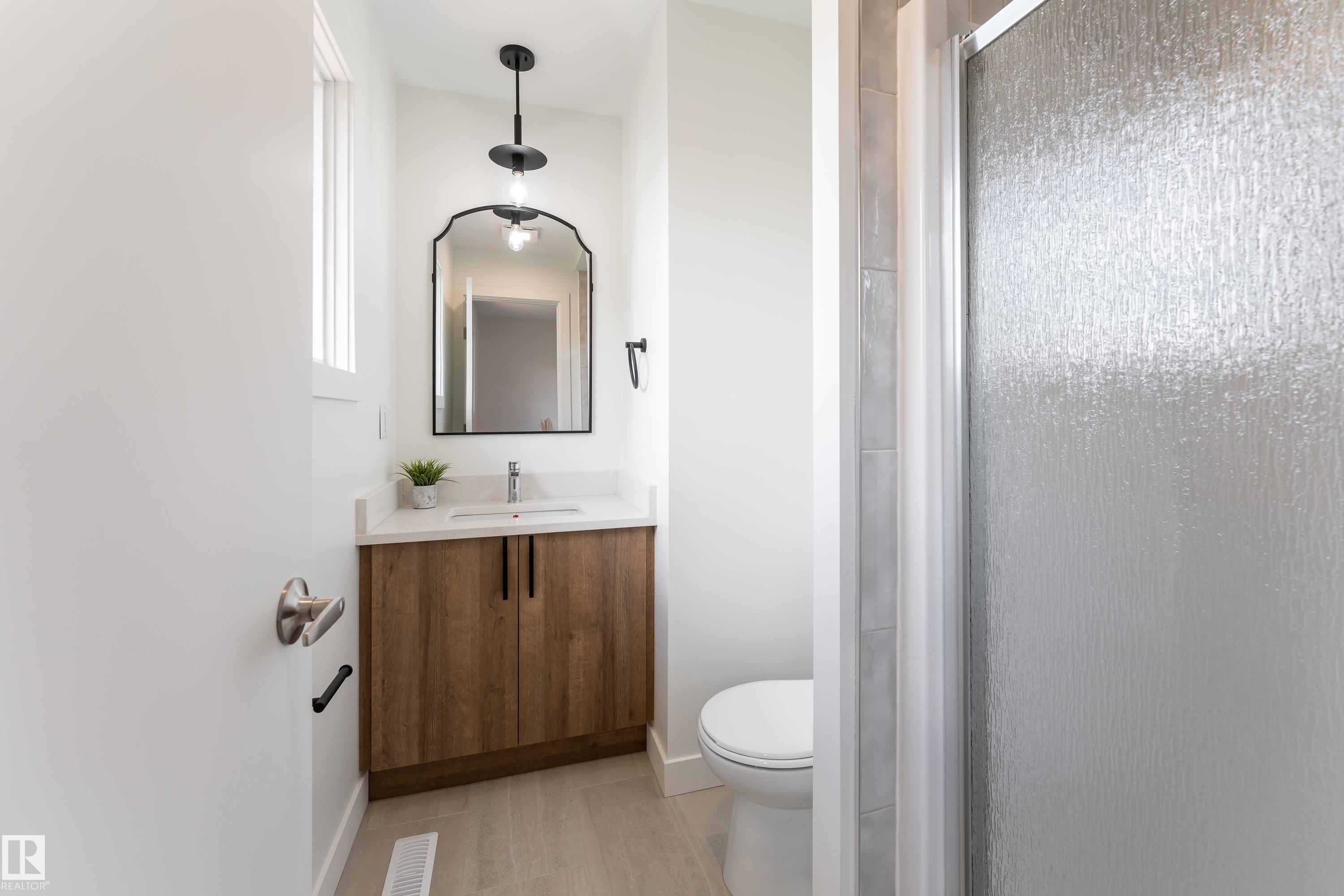 Photo 37 at 6410 187a Street NW, Ormsby Place, Edmonton