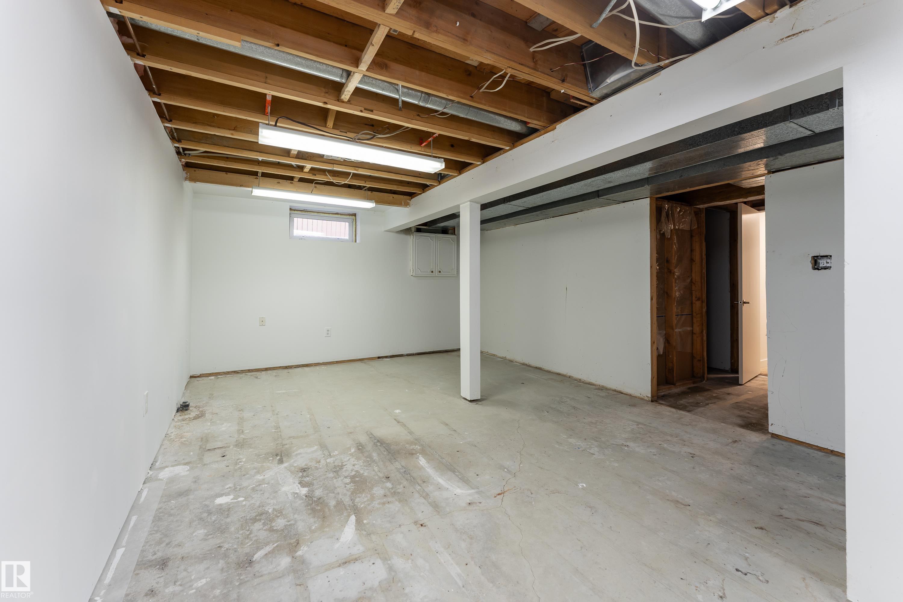 Photo 44 at 6410 187a Street NW, Ormsby Place, Edmonton