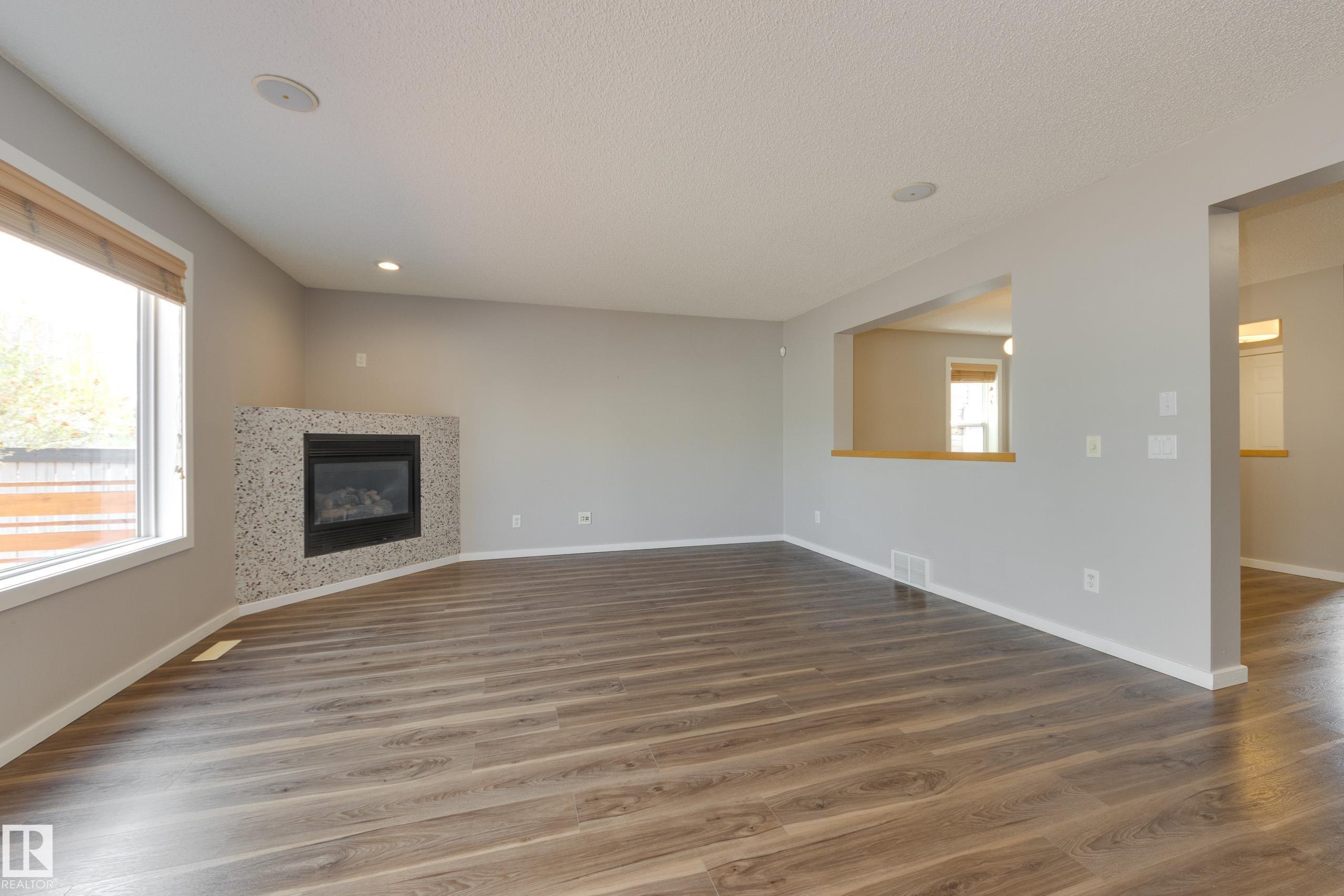 https://zimg.paragon.ice.com/ParagonImages/Property/PM/RAE/225401952/7/0/0/6630525573bb6815a22002f143db4b95/1/66ef8f625f0740c10f6390816e50696f/225401952-419da69f-dcfc-4ffe-bea7-8daa3e51891e.JPG