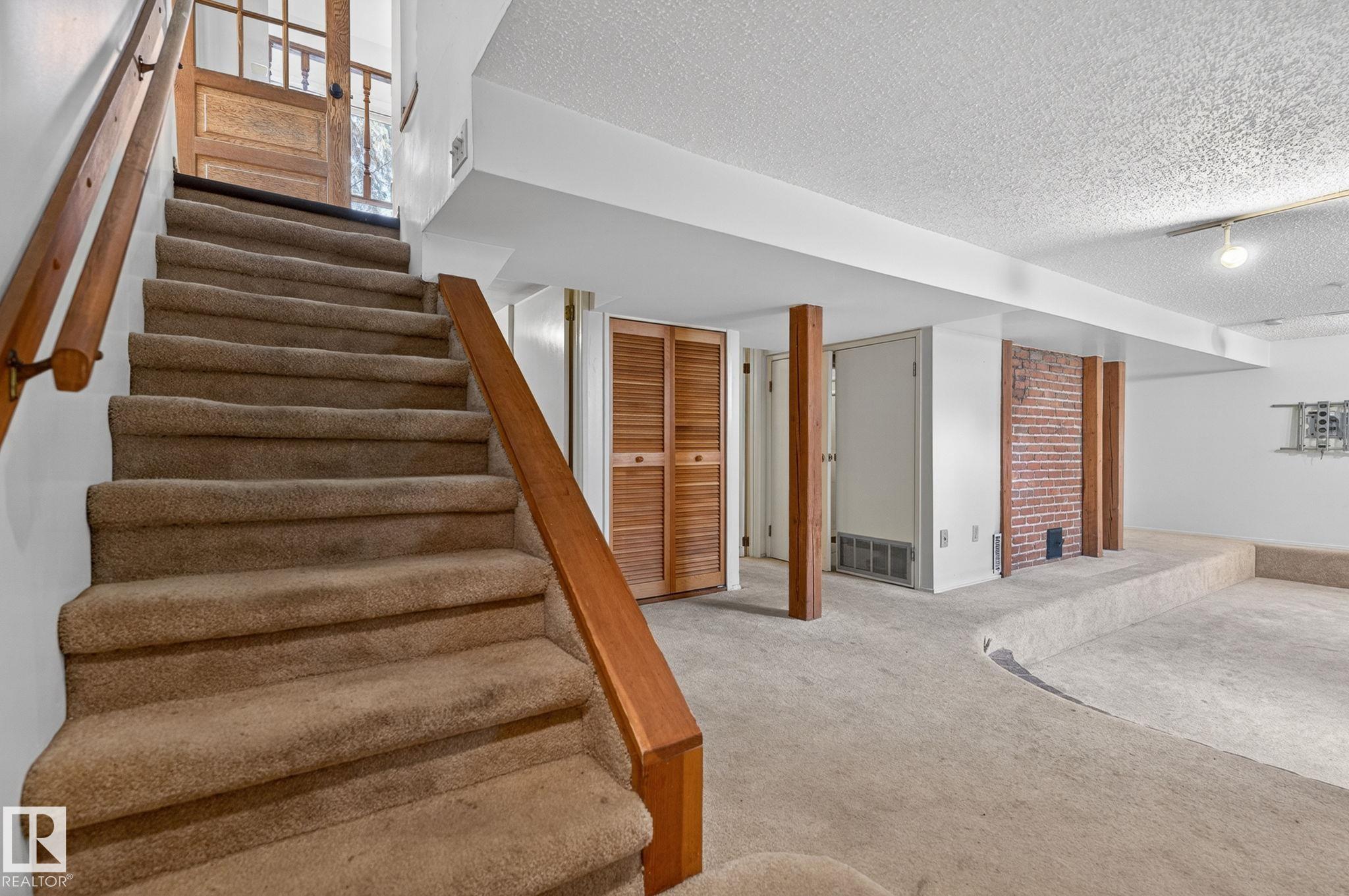 Photo 43 at 11608 Edinboro Road NW, Windsor Park, Edmonton