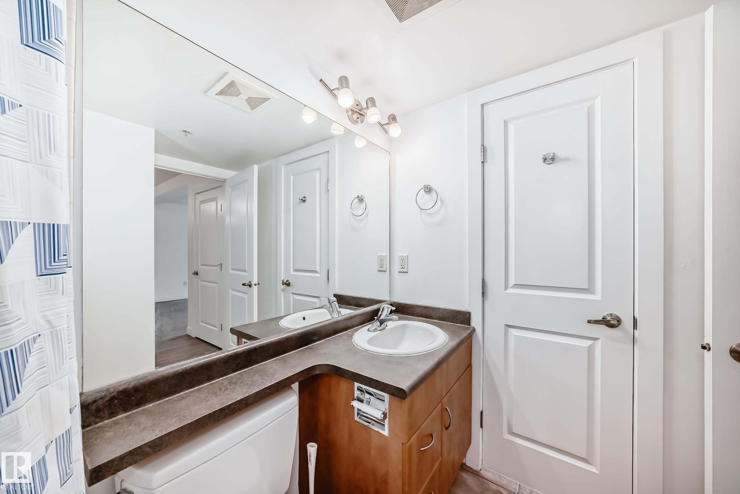 Photo 19 at 304 - 10303 105 Street NW, Downtown, Edmonton