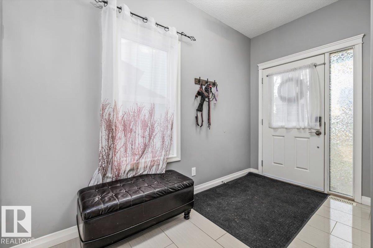 https://zimg.paragon.ice.com/ParagonImages/Property/PM/RAE/225401962/1/0/0/76f01f130e81a3aee0ab06a1e071efcf/1/0487f0dd04ec3921c60a625f88a944ec/225401962-52a69597-174a-4d56-9b80-352a0225796d.JPG