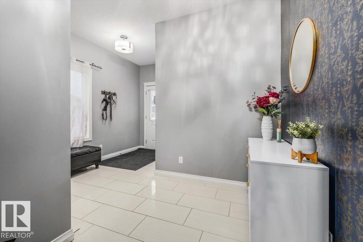 https://zimg.paragon.ice.com/ParagonImages/Property/PM/RAE/225401962/19/0/0/5fcb1365505c63e40ea9c8f5990a41b3/1/0487f0dd04ec3921c60a625f88a944ec/225401962-d517cddb-aafa-47d4-acc4-662fa4efffeb.JPG
