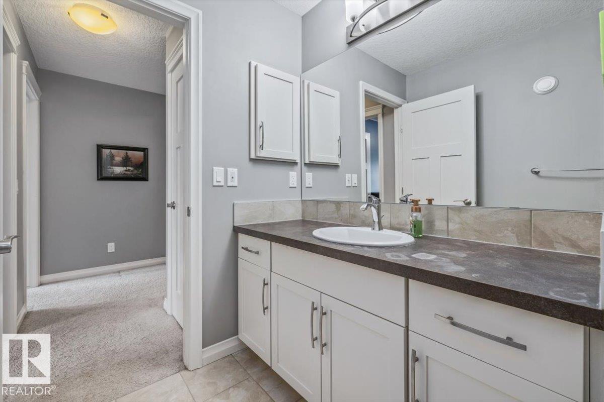https://zimg.paragon.ice.com/ParagonImages/Property/PM/RAE/225401962/31/0/0/dc7b3eed94fc5e989605ace7fcc8bd2a/1/0487f0dd04ec3921c60a625f88a944ec/225401962-a085f1e8-0248-4540-b244-6ea29cc63ac5.JPG