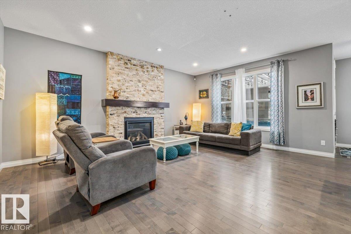 https://zimg.paragon.ice.com/ParagonImages/Property/PM/RAE/225401962/4/0/0/8436a6a96265ab86d000c2ec231b8edd/1/0487f0dd04ec3921c60a625f88a944ec/225401962-ed73da89-2299-4cf0-b89f-e953230d7012.JPG