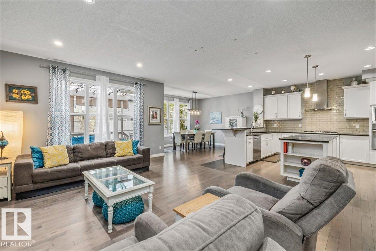 https://zimg.paragon.ice.com/ParagonImages/Property/PM/RAE/225401962/8/0/0/15be1f603a5dc493493a17d20965743a/1/0487f0dd04ec3921c60a625f88a944ec/225401962-e117f24e-1d3f-4b7b-be42-939854b606e8.JPG