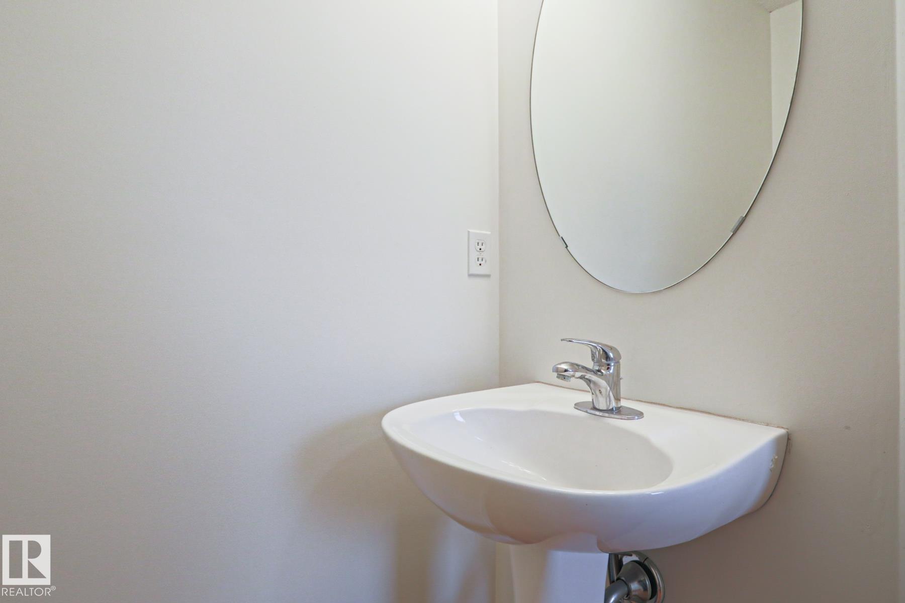 Photo 17 at 1627 Melrose Place SW, Macewan, Edmonton