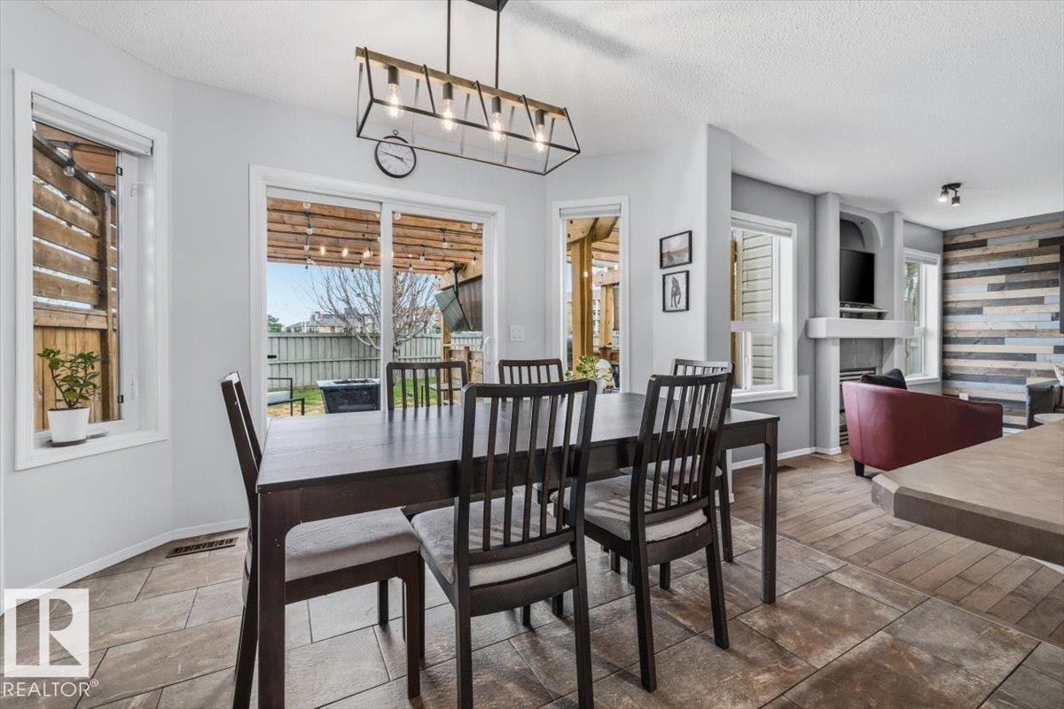 Photo 15 at 3570 Mclean Crescent SW, Macewan, Edmonton
