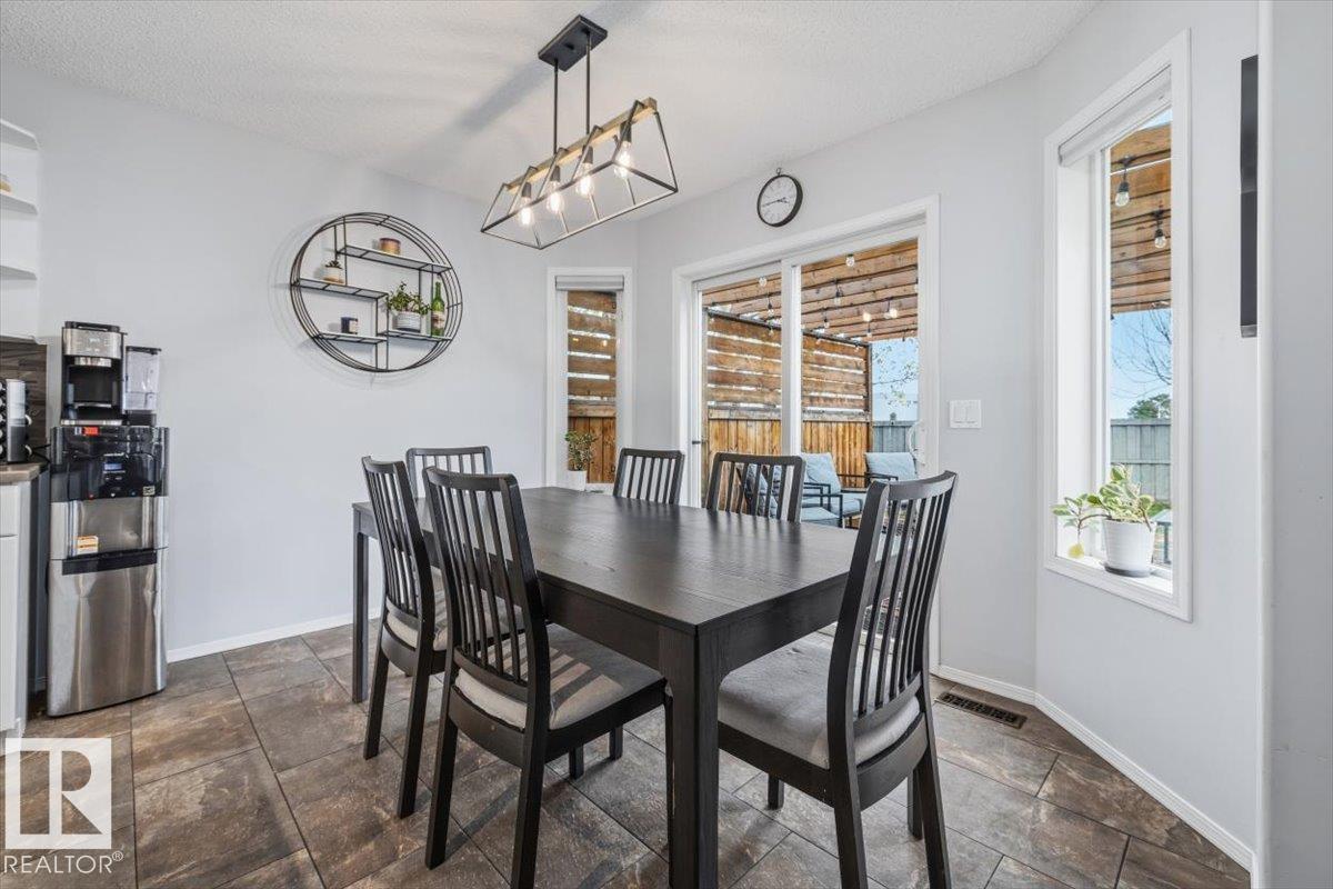 Photo 16 at 3570 Mclean Crescent SW, Macewan, Edmonton