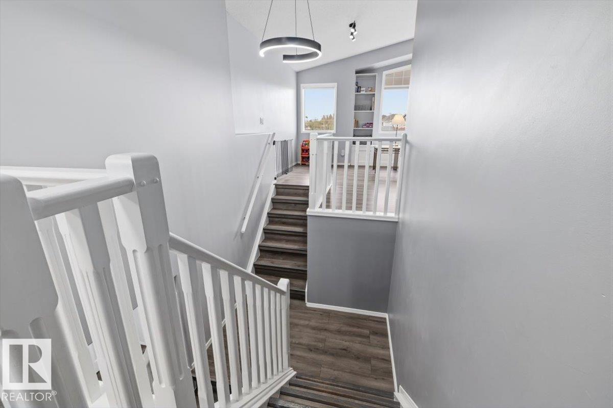 Photo 20 at 3570 Mclean Crescent SW, Macewan, Edmonton