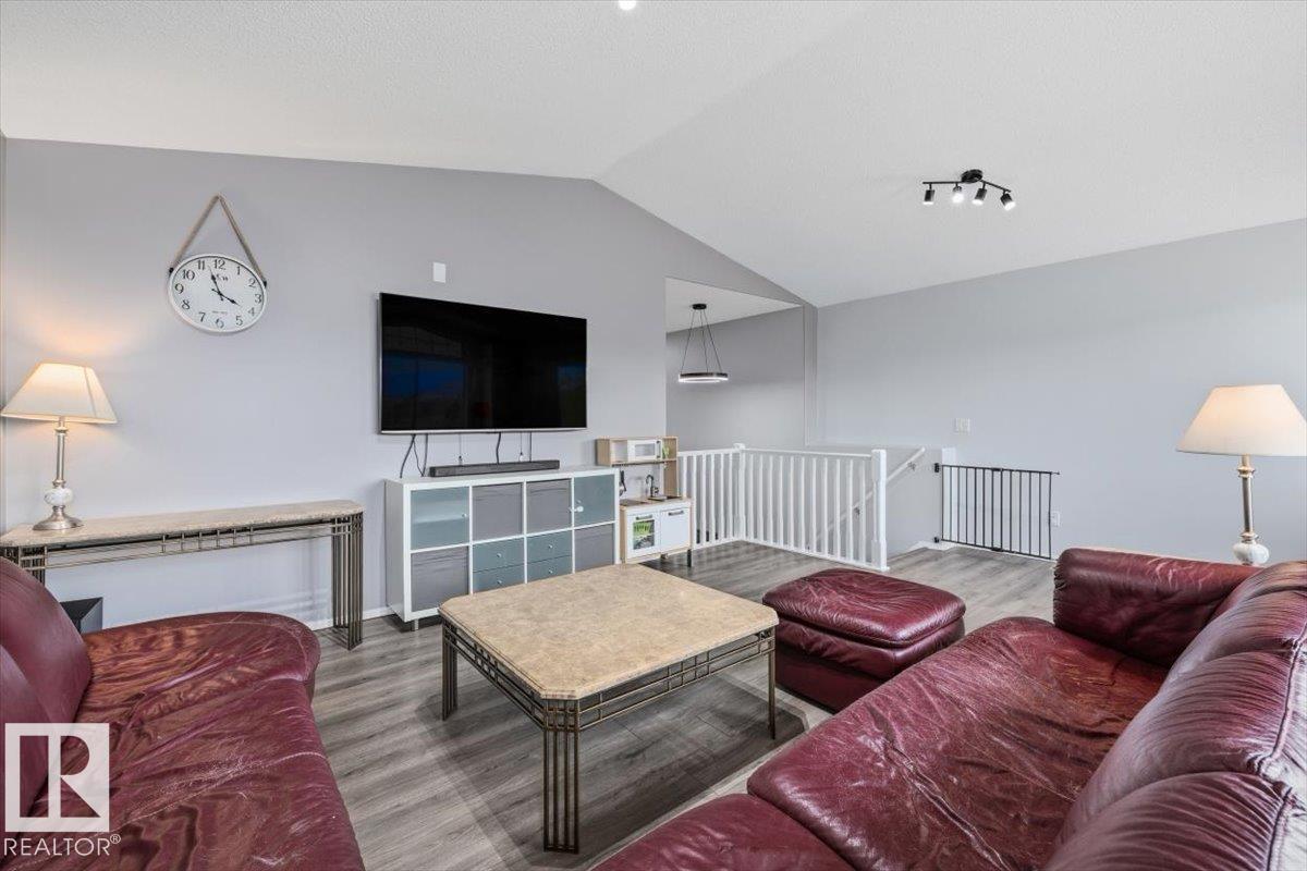 Photo 23 at 3570 Mclean Crescent SW, Macewan, Edmonton