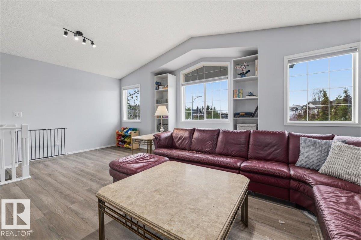 Photo 24 at 3570 Mclean Crescent SW, Macewan, Edmonton