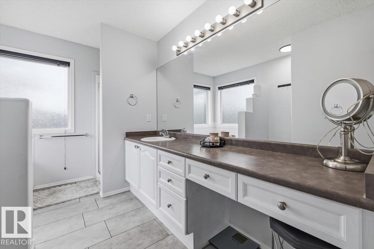 Photo 28 at 3570 Mclean Crescent SW, Macewan, Edmonton