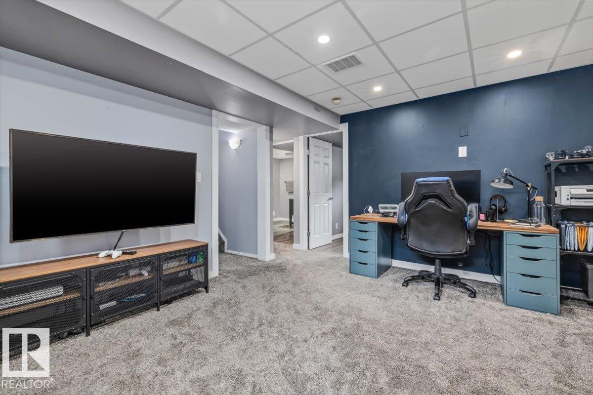 Photo 36 at 3570 Mclean Crescent SW, Macewan, Edmonton