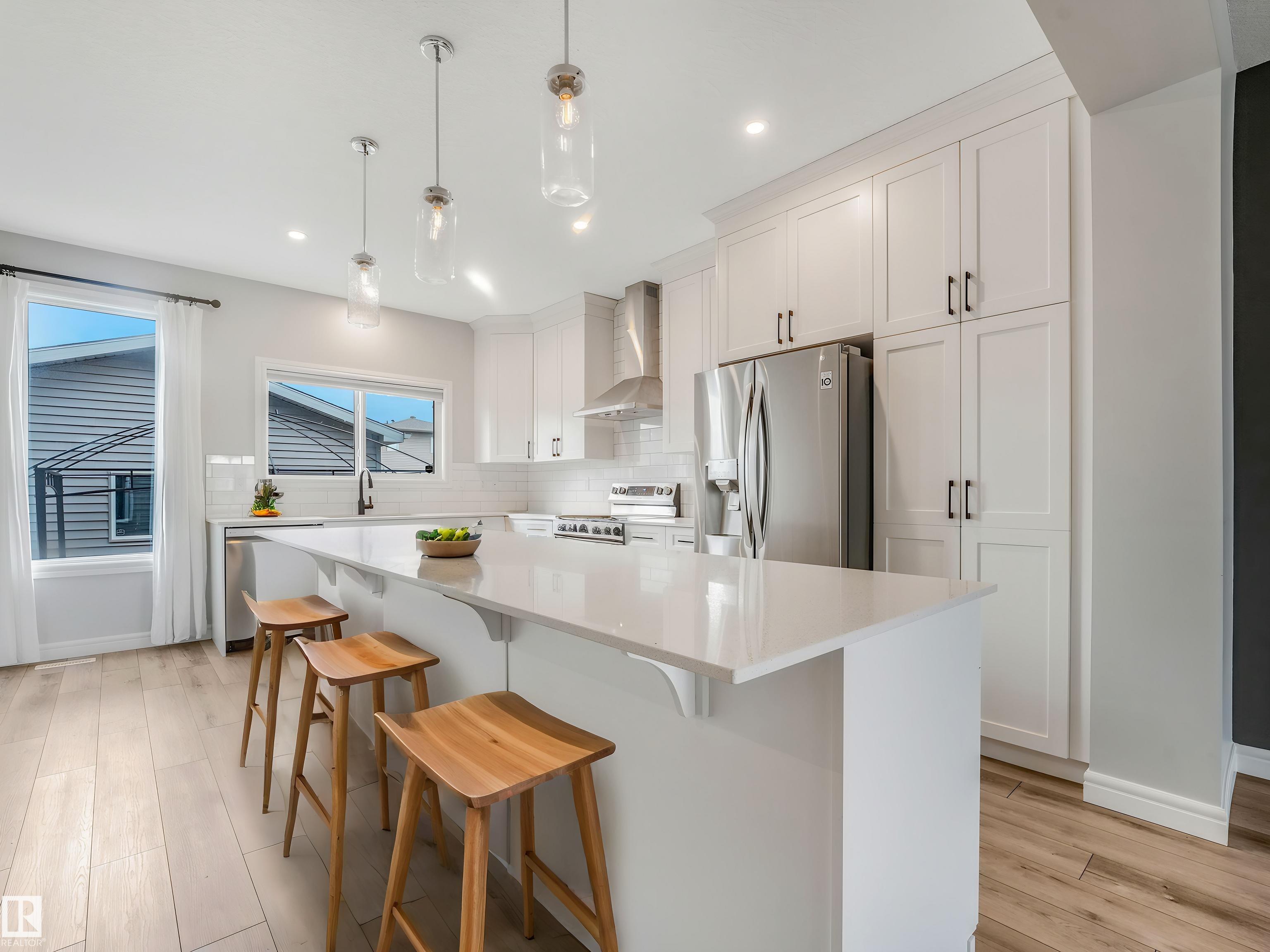 Photo 8 at 19310 26a Avenue NW, The Uplands, Edmonton